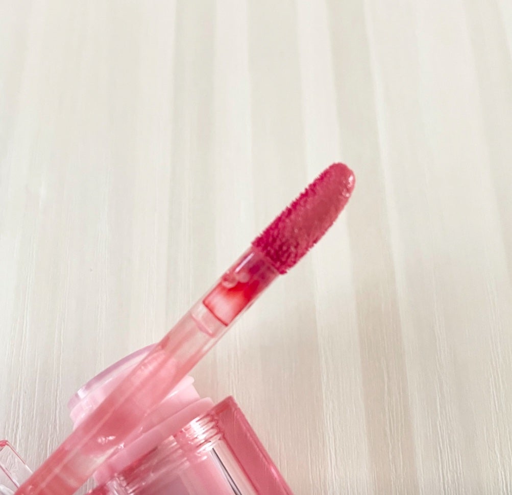 ザ ウォータリーデューティント/MERZY/リップティントを使ったクチコミ(2枚目)