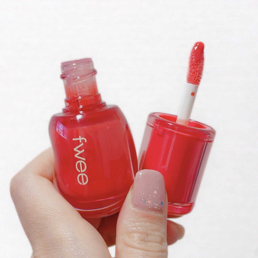 フィー 3Dボリューミンググロス/fwee/リップグロスを使ったクチコミ(2枚目)