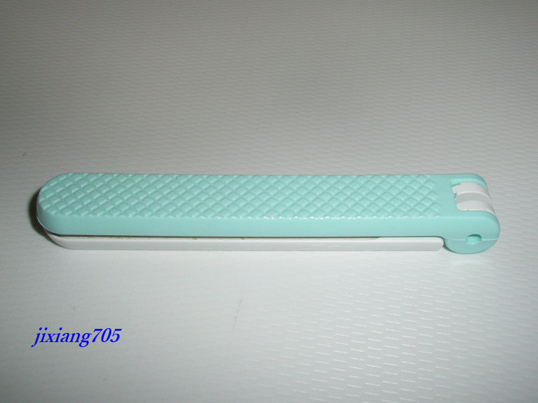 ステンレス折りたたみつめみがき/DAISO/ネイル用品を使ったクチコミ（1枚目）