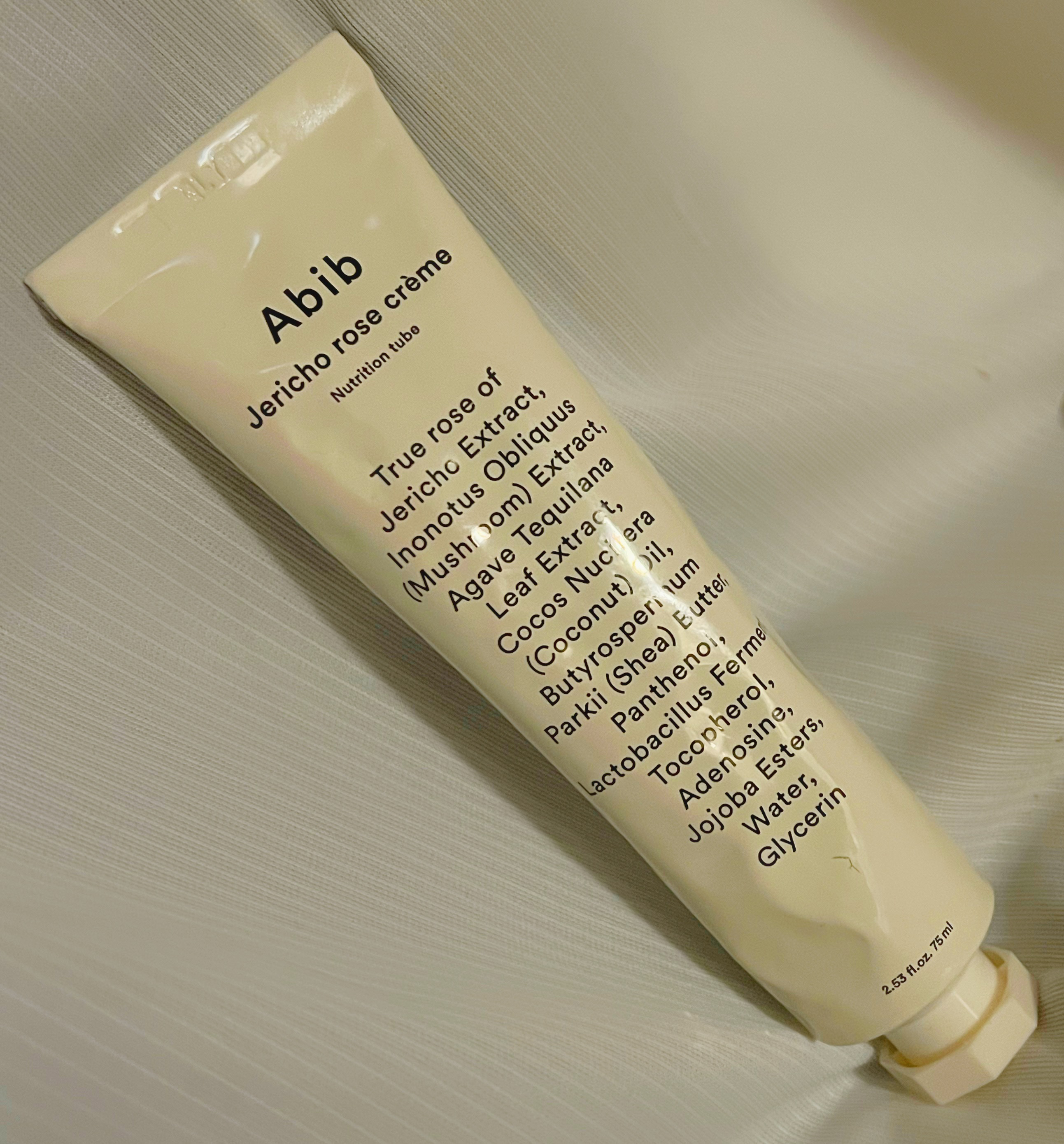 Abib復活草クリーム ニュートリションチューブ

公式より
 ⭐︎弾力保湿
 ⭐︎アンチエイジング
 ⭐︎栄養ケア
 感想
 伸びが良くベタつきもありませんでした！ 使い心地が良く私の肌は整ってくれています！ メイクの邪魔にもならず朝晩使