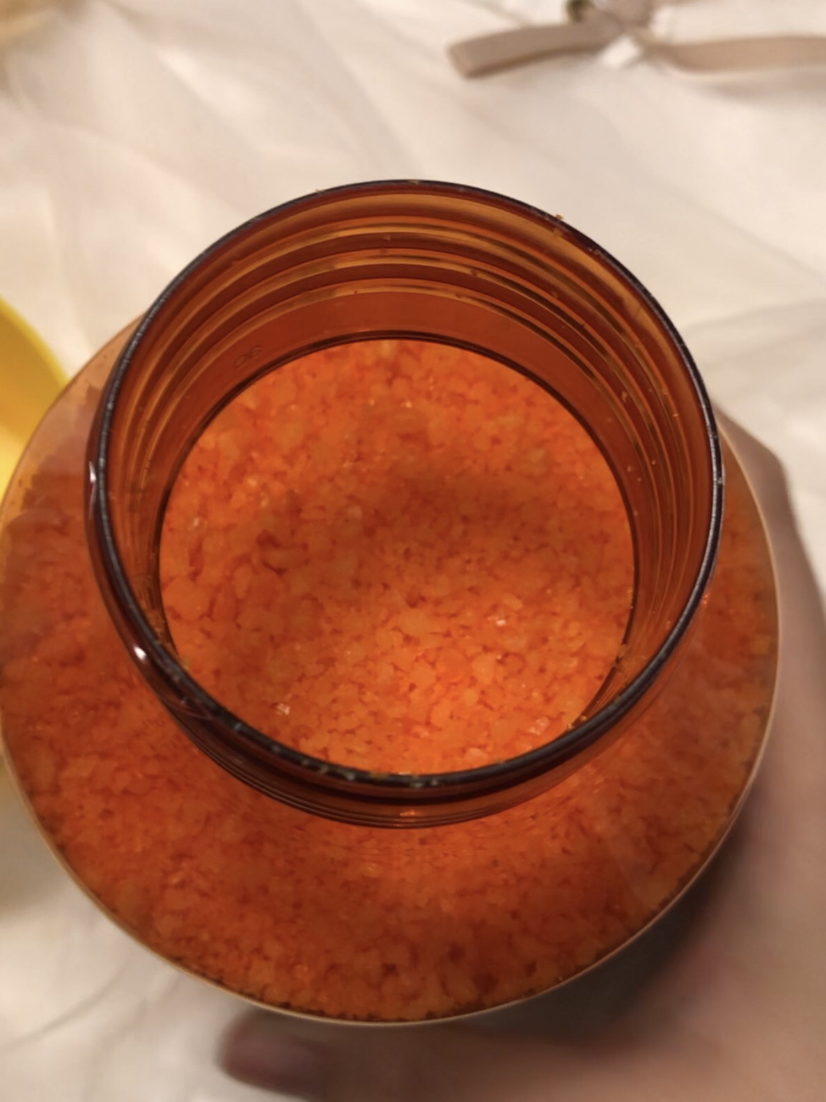 クナイプ バスソルト ユズ＆ジンジャーの香り 850g/クナイプ/無機塩系入浴剤を使ったクチコミ（2枚目）