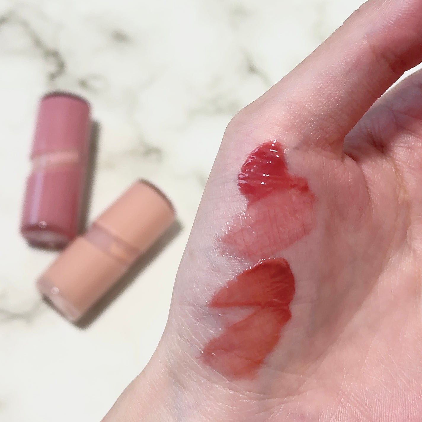 ロウグロウジェルティント/hince/リップティントを使ったクチコミ(3枚目)