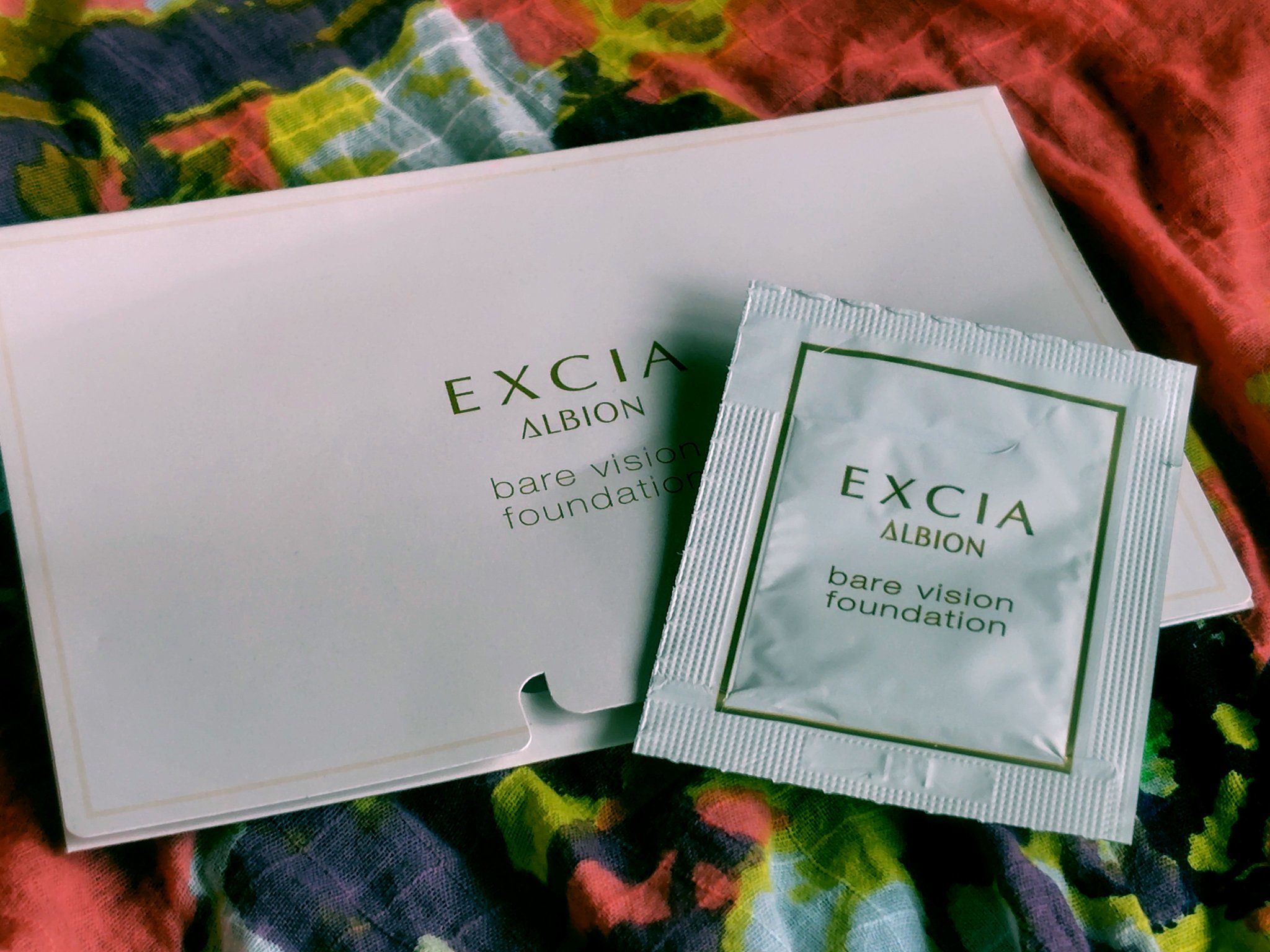 エクシア ベアヴィジョン ファンデーション/ALBION/リキッドファンデーションを使ったクチコミ（1枚目）