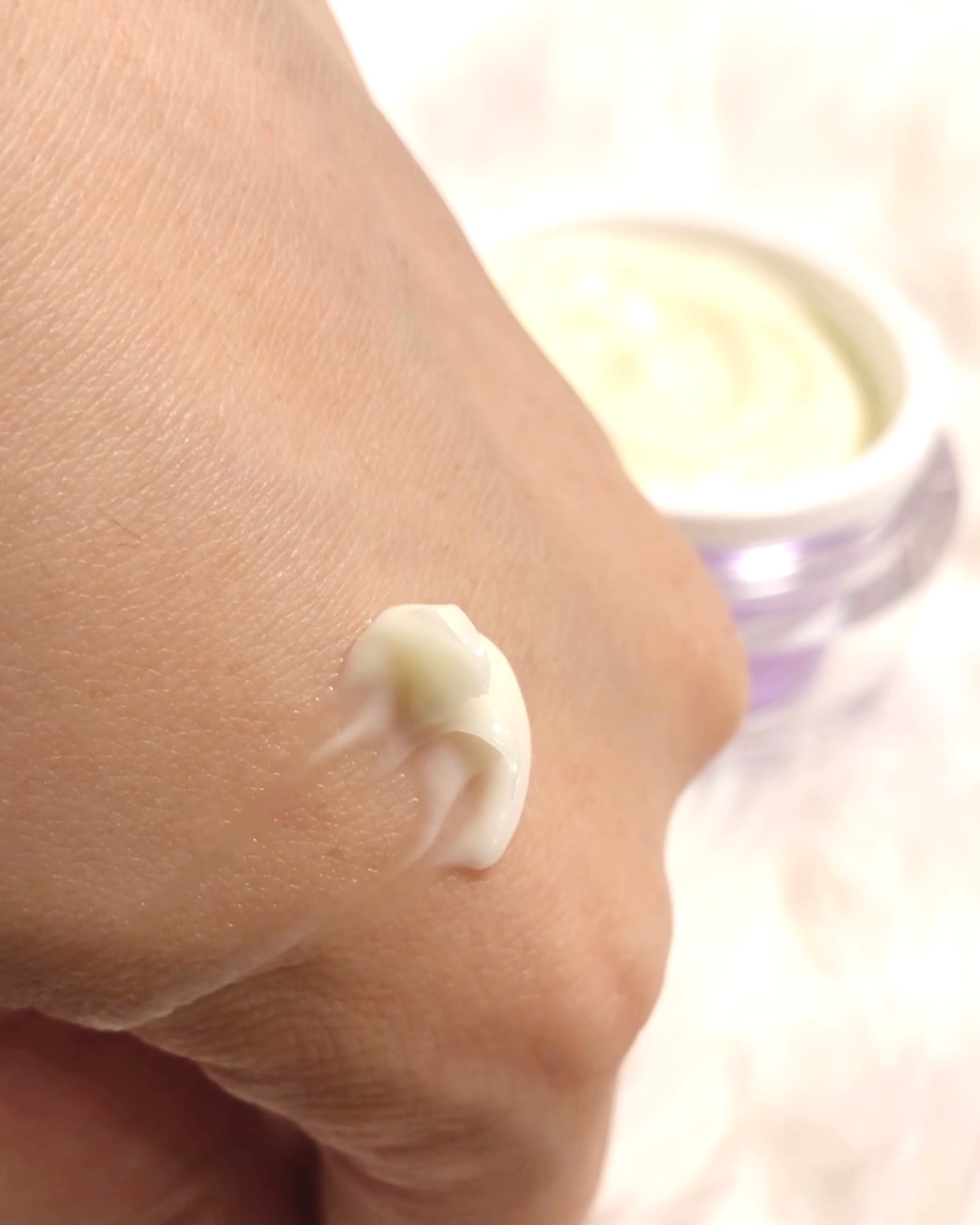 コラーゲンバウンスアップバリアクリーム/SNP/フェイスクリームを使ったクチコミ（3枚目）