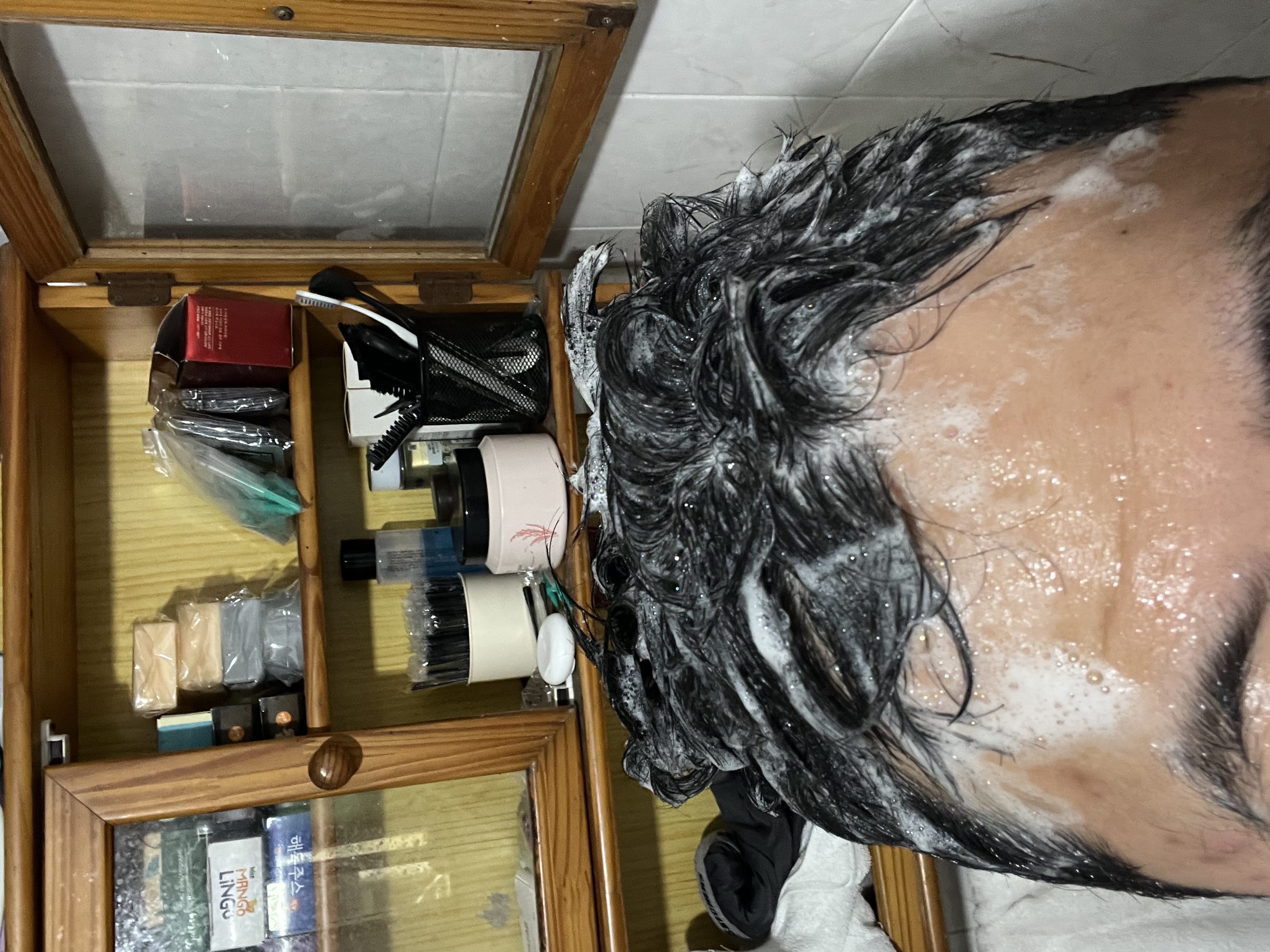 ナイトコラーゲンシャンプーミッドナイトフォレスト/treecell/市販シャンプーを使ったクチコミ（2枚目）