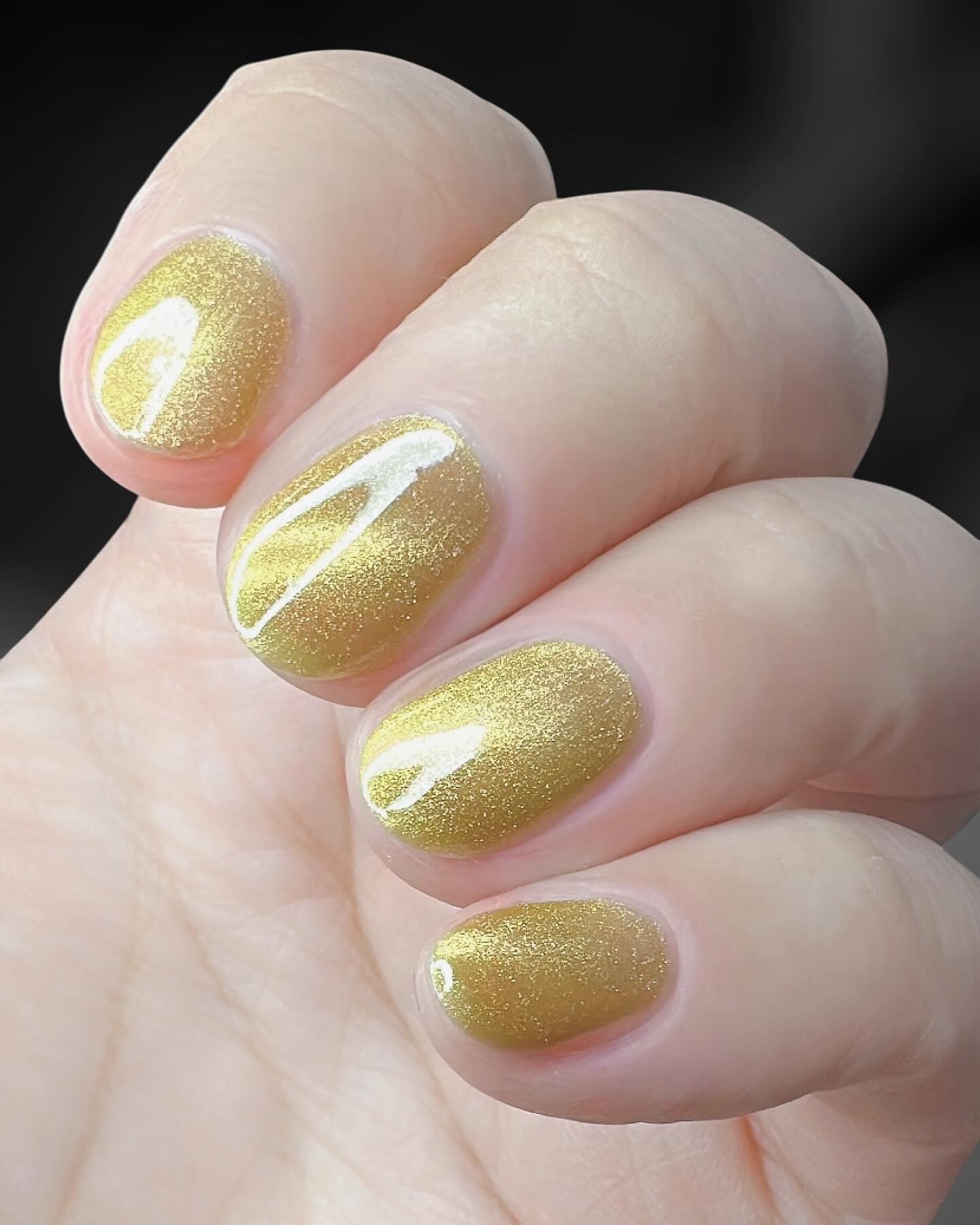 アディクション ザ マグネット ネイルポリッシュ/ADDICTION/マニキュアを使ったクチコミ（2枚目）