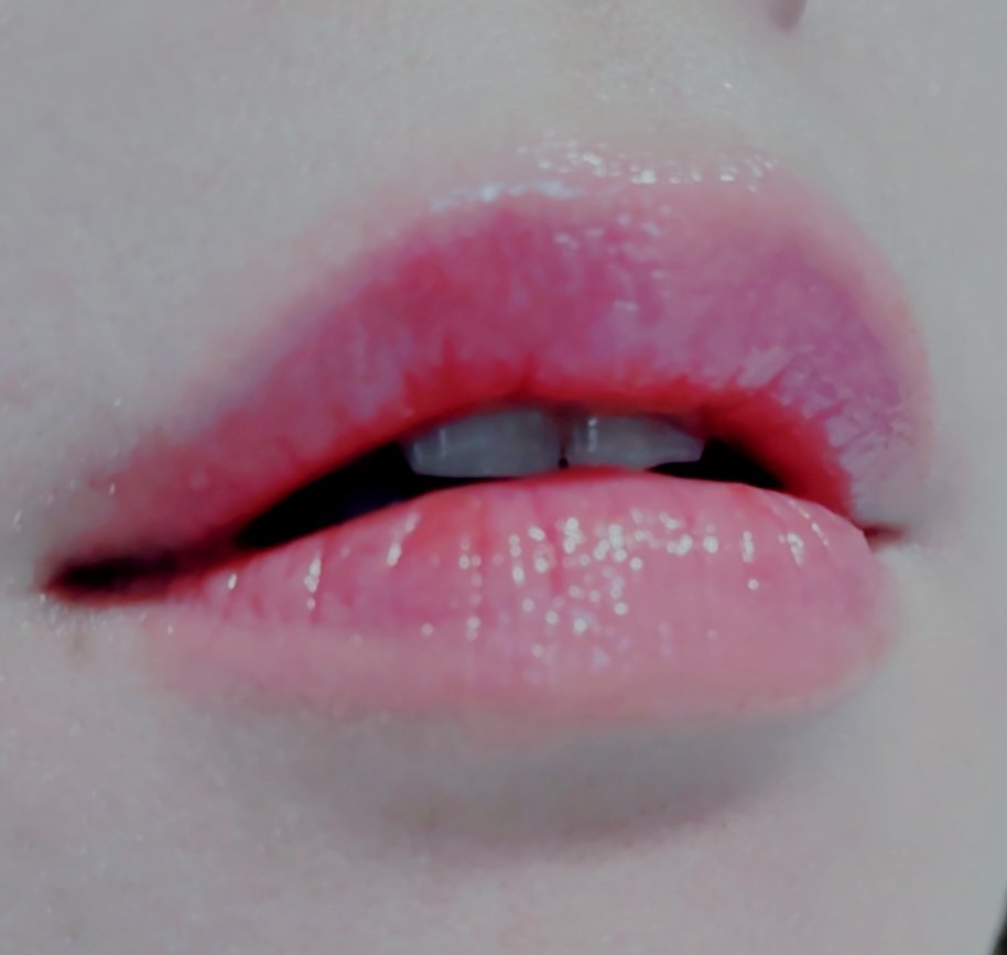 グロッシーメルティングカラーリップバーム/MERZY/リップクリームを使ったクチコミ（1枚目）