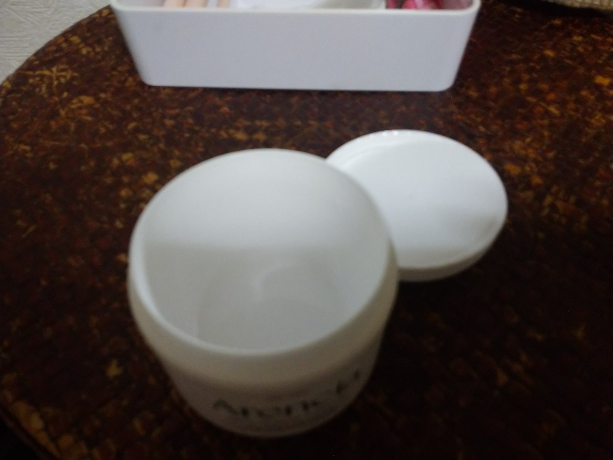 黄金キャビアアイクリーム/JOMTAM/アイケア・アイクリームを使ったクチコミ（1枚目）