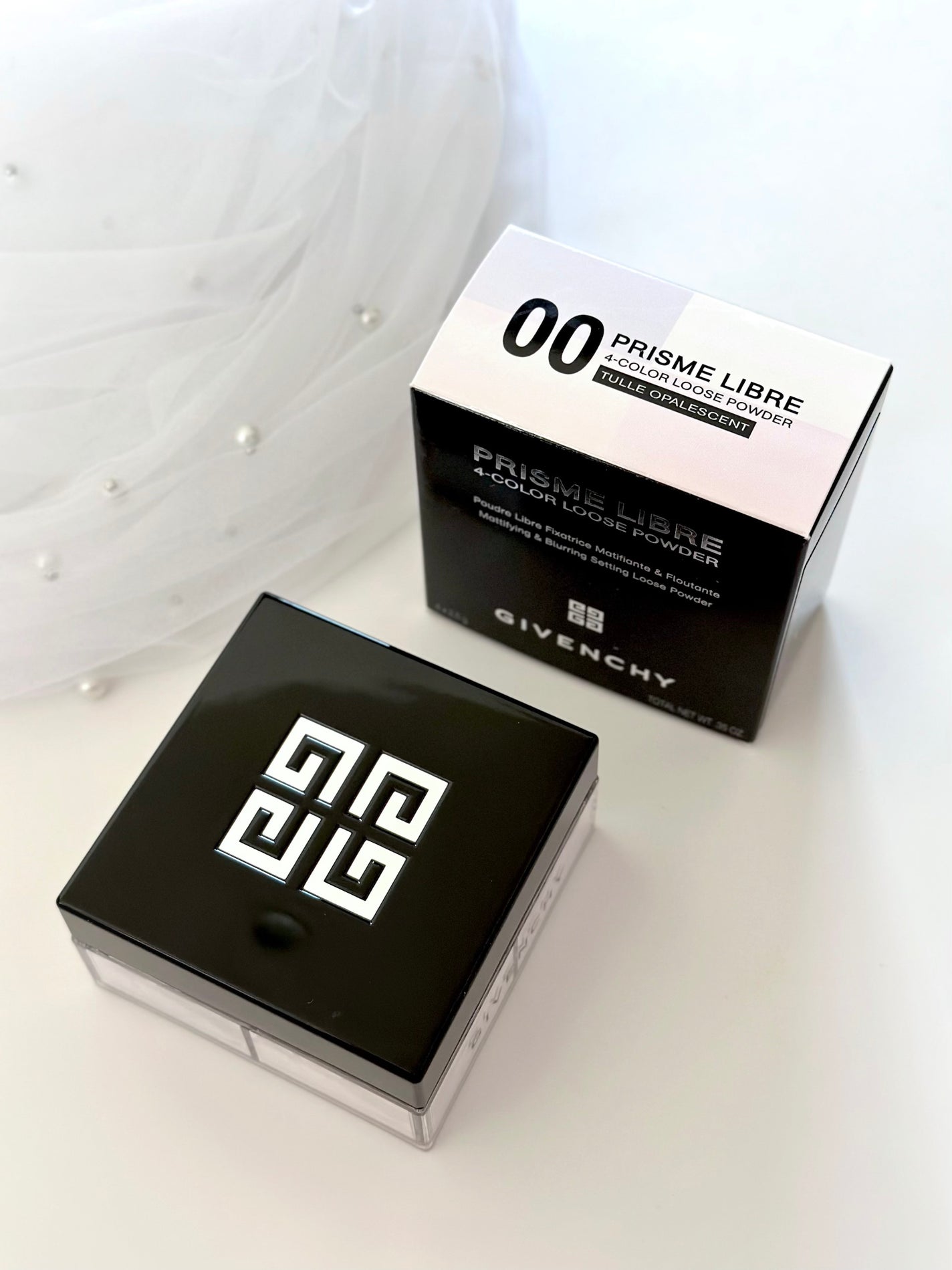 ããªãºã ã»ãªãŒãã«/GIVENCHY/ã«ãŒã¹ããŠããŒã䜿ã£ãã¯ãã³ãïŒ8æç®ïŒ