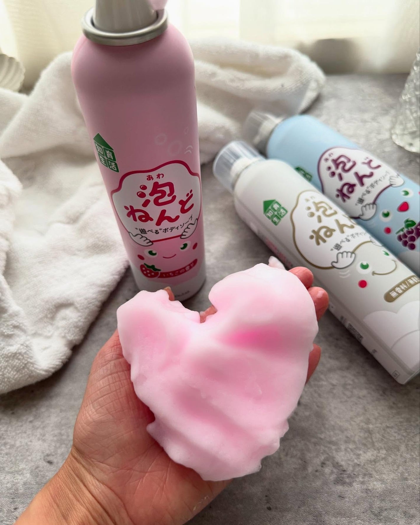 arisya08 on LIPS 「泡ねんど遊べるボディソープ🫧泡のような粘土で遊びながら体を洗え..」(3枚目)