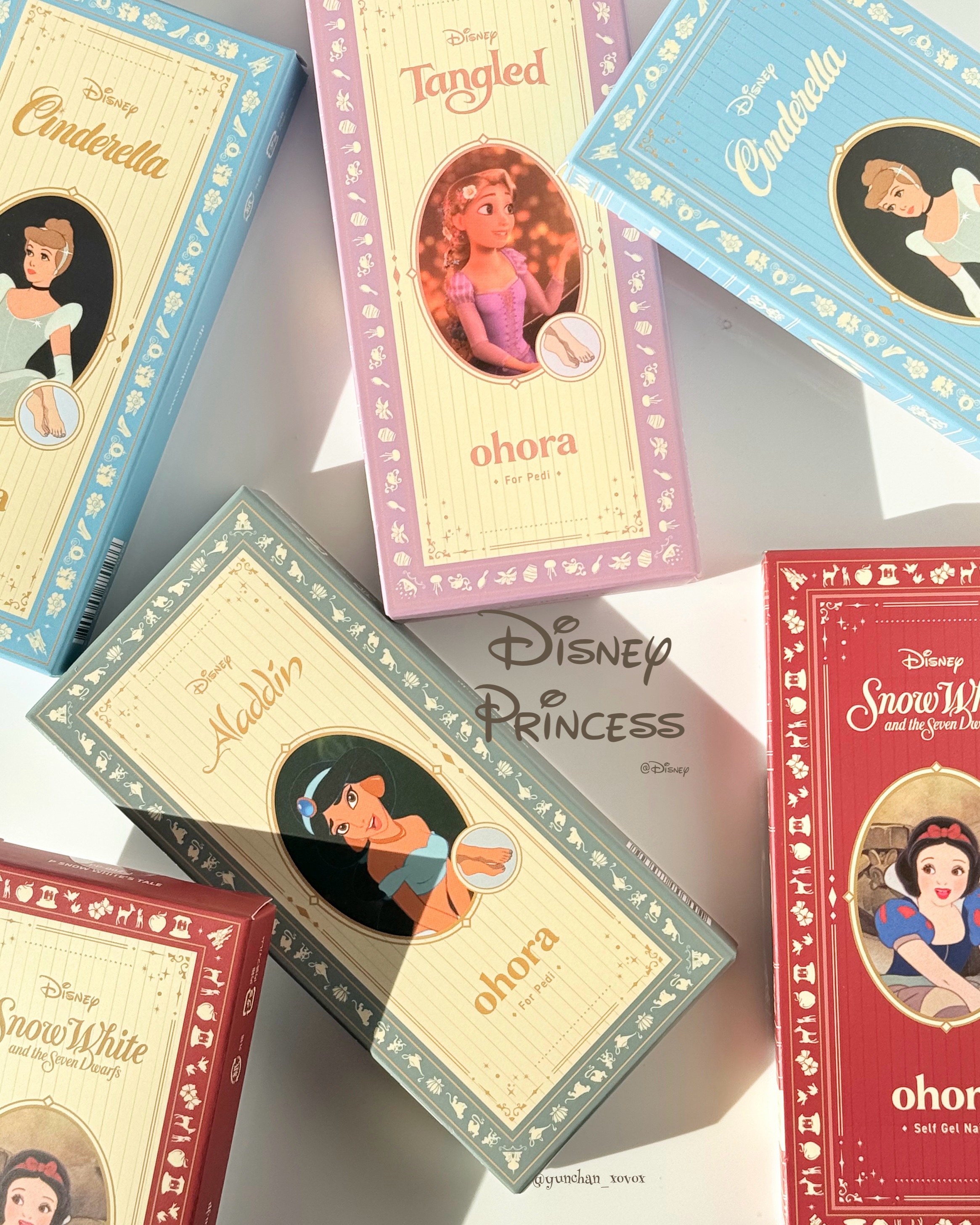 ハンド＆ペディキュアセット Disney collection/ohora/ネイルシールを使ったクチコミ（2枚目）