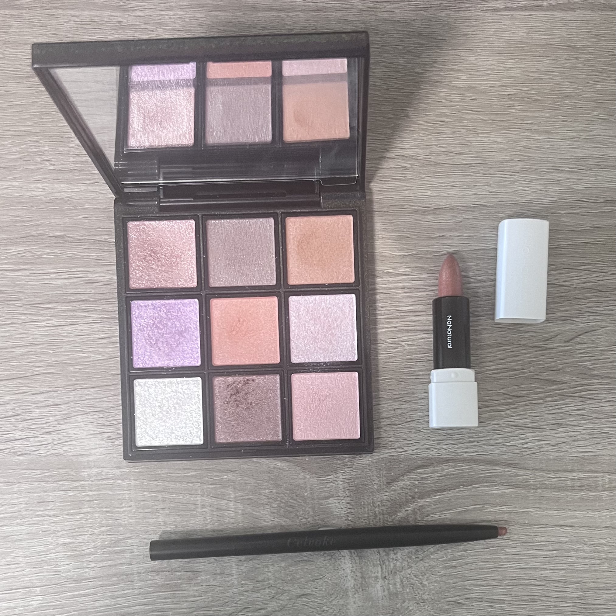 セルヴォーク エクスプレッシヴ アイズ EX03 Dazzling Euphoria/Celvoke/アイシャドウパレットを使ったクチコミ（1枚目）