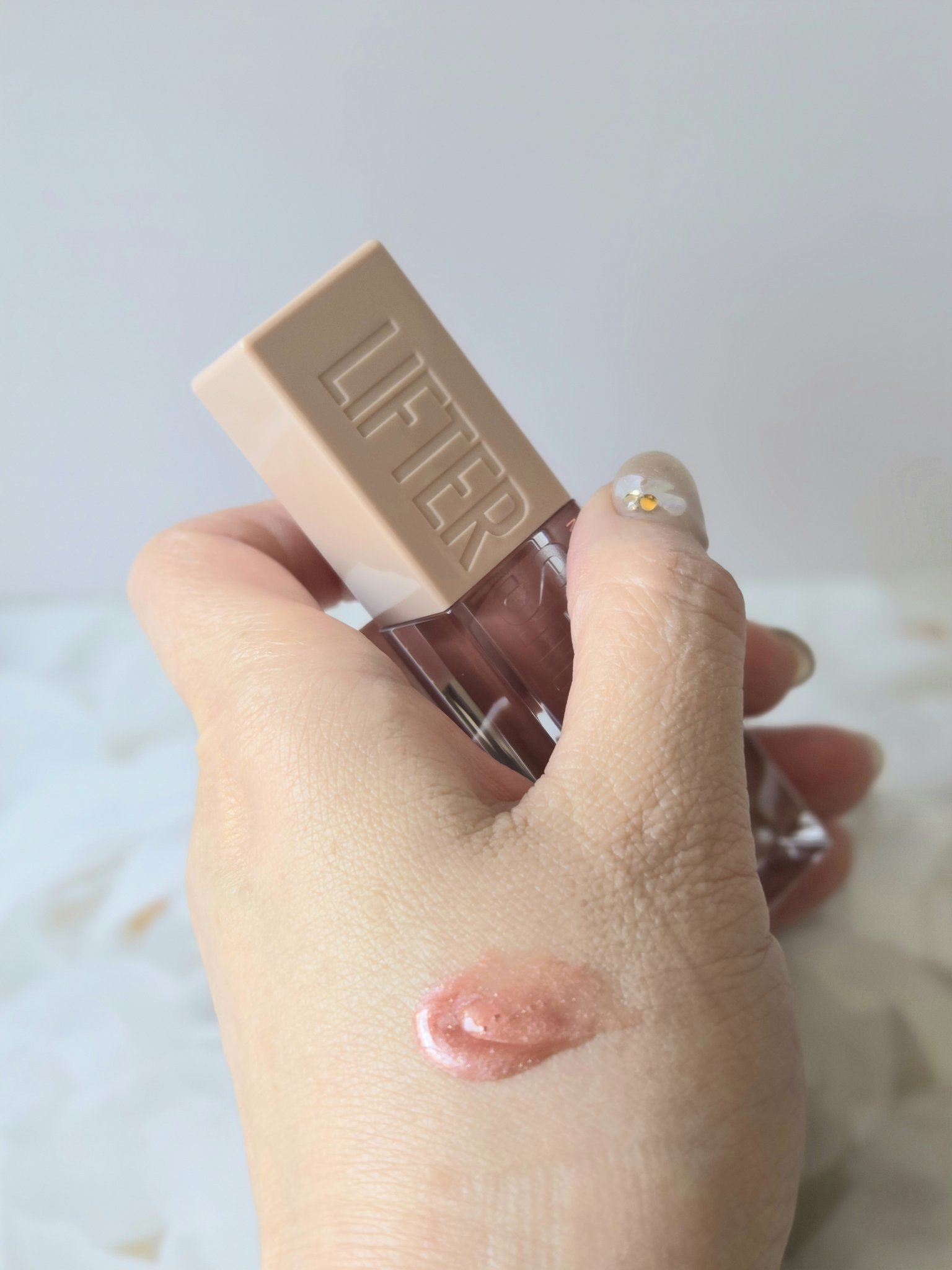 リフターシャイン/MAYBELLINE NEW YORK/リップグロスを使ったクチコミ（3枚目）