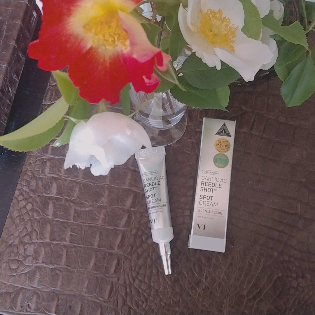 ガーリック リードルショット スポットクリーム/VT/フェイスクリームを使ったクチコミ（2枚目）