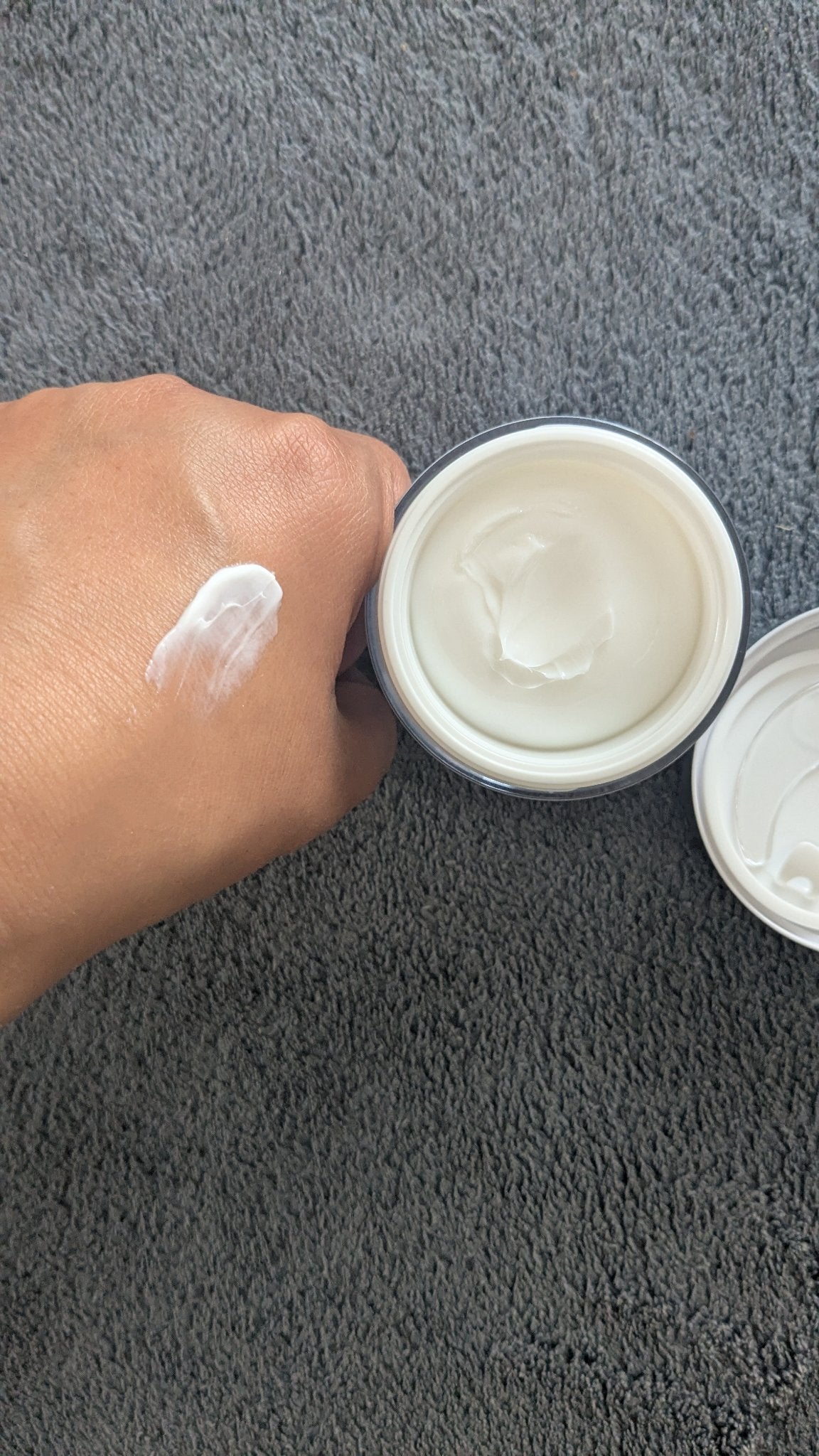 リアルバリア エクストリームクリーム オリジナル/Real Barrier/フェイスクリームを使ったクチコミ(2枚目)