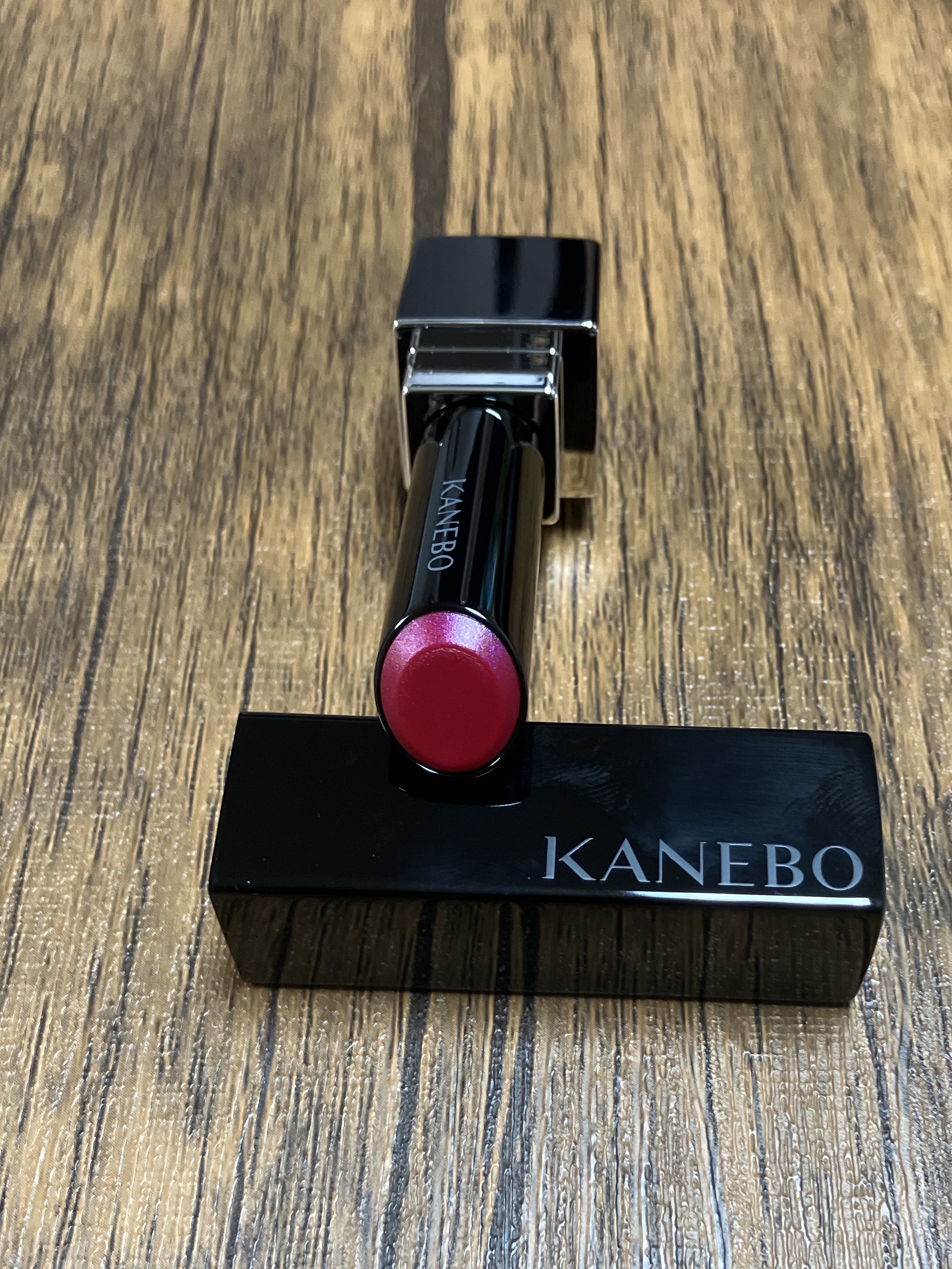 ルージュスターヴァイブラント/KANEBO/口紅を使ったクチコミ（2枚目）