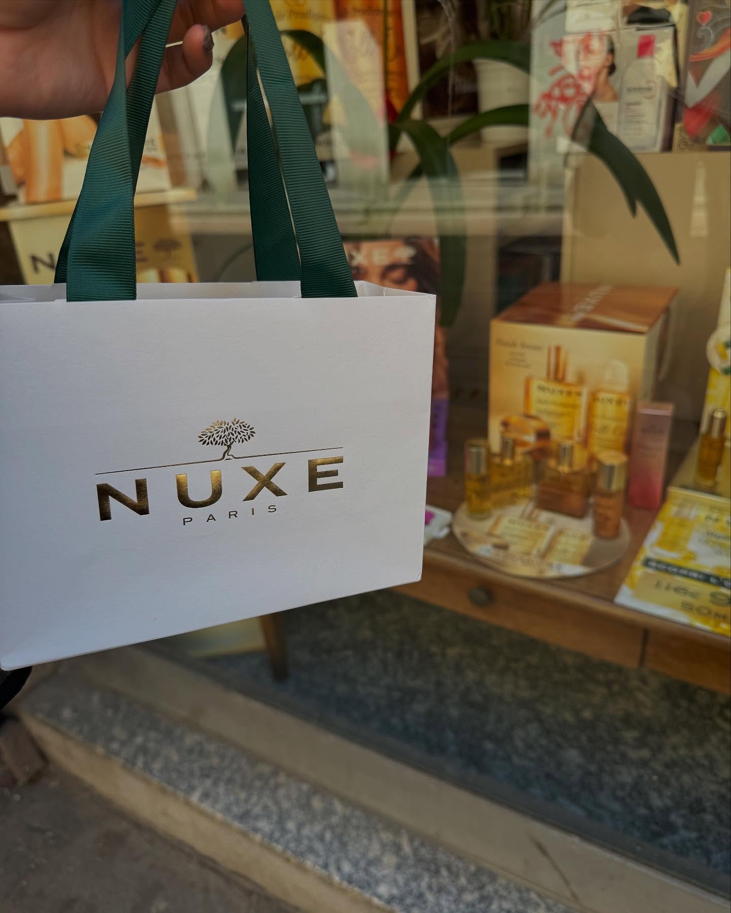 プロディジュー オイル/ニュクス/フェイスオイルを使ったクチコミ（2枚目）