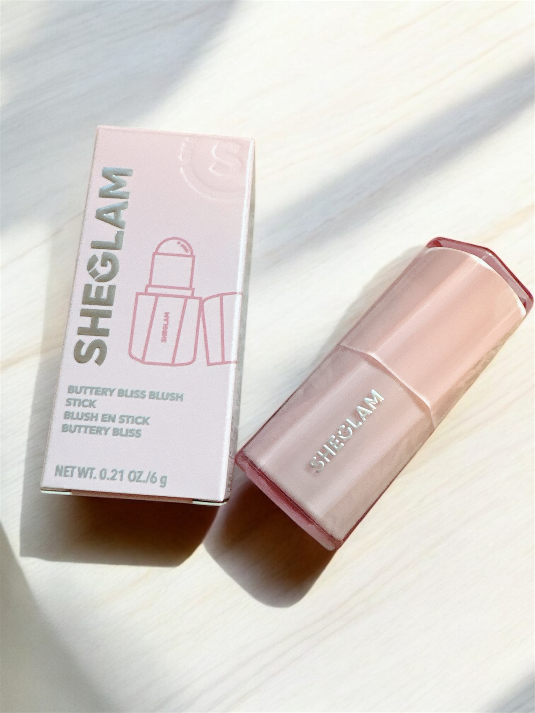 バタリー ブリス ブラッシュ スティック/SHEGLAM/リキッドチークを使ったクチコミ（3枚目）