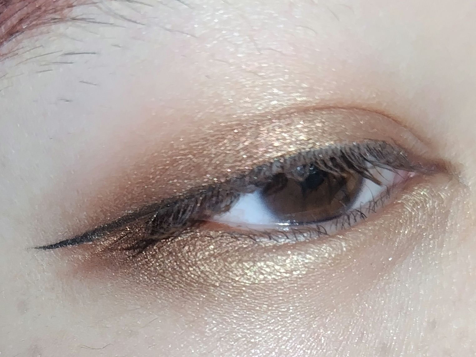 スモール アイシャドウ/M・A・C/単色アイシャドウを使ったクチコミ（3枚目）