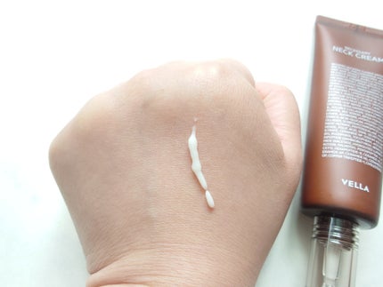 ネセサリーネッククリーム チューブタイプ/VELLA/ネック・デコルテケアを使ったクチコミ(5枚目)