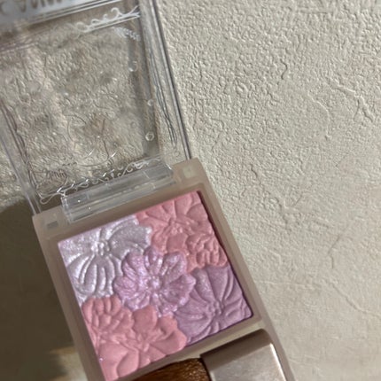 グロウフルールチークス(ブレンドタイプ)/キャンメイク/パウダーチークを使ったクチコミ(2枚目)