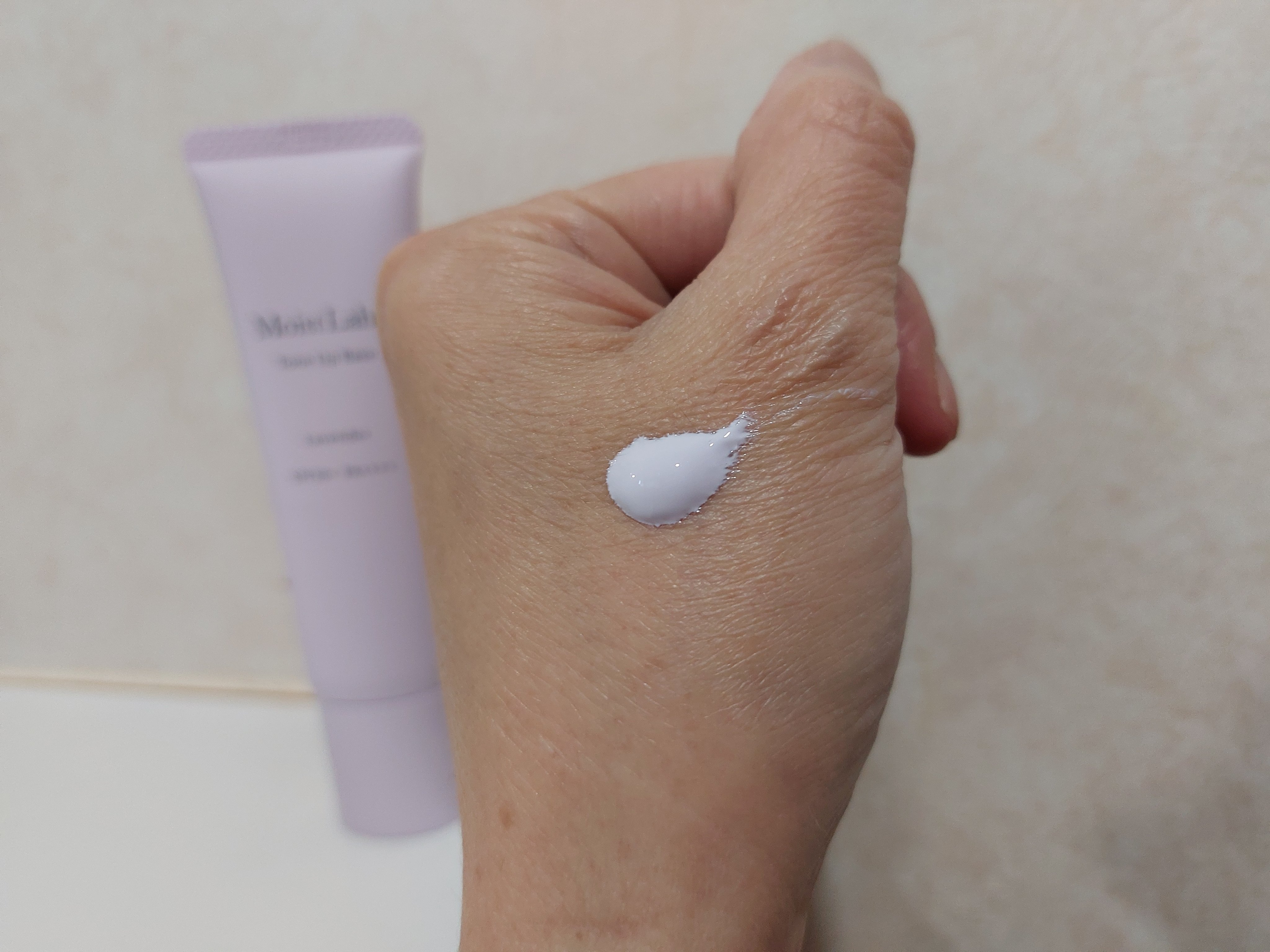 モイストラボ　トーンアップ下地/Moist Labo/化粧下地を使ったクチコミ（2枚目）