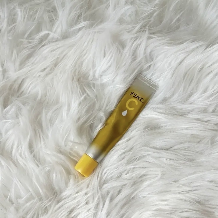 薬用しみ集中対策 プレミアム美容液/メラノCC/美容液を使ったクチコミ（1枚目）