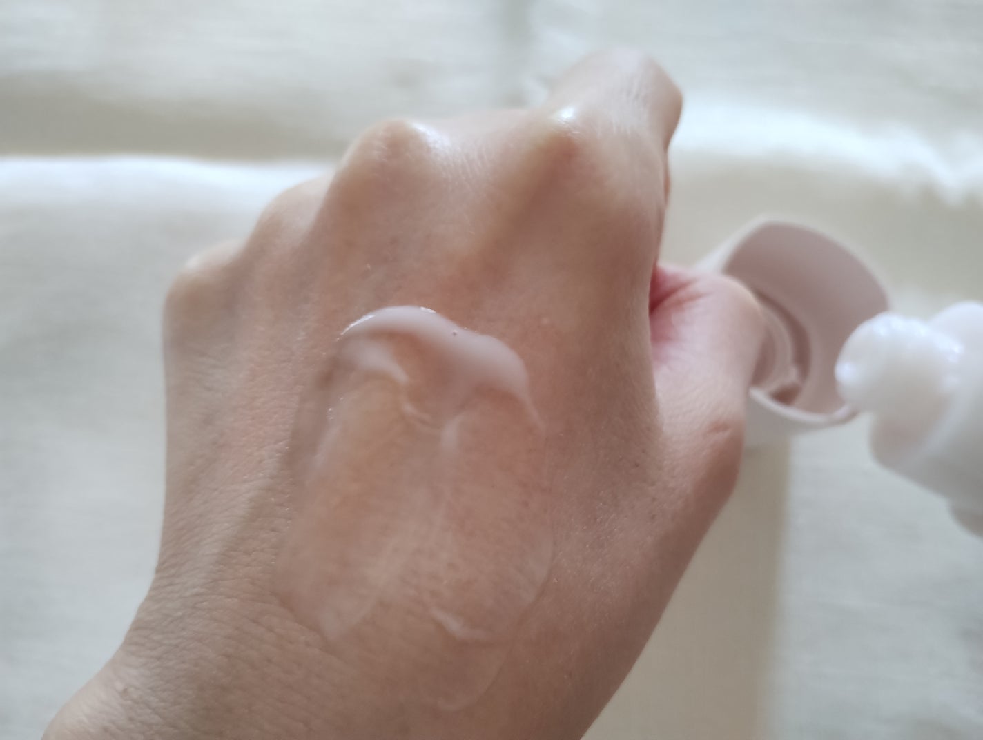 ブライトニング エマルジョン WT II/エリクシール/乳液を使ったクチコミ(4枚目)