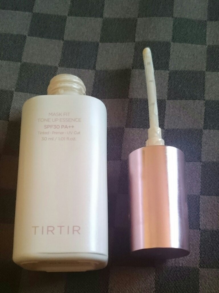 マスクフィットトーンアップエッセンス/TIRTIR(ティルティル)/化粧下地を使ったクチコミ（1枚目）