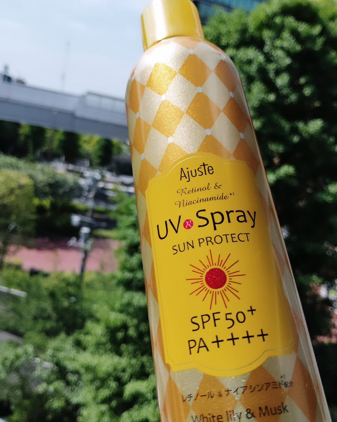 sbrinz11 on LIPS 「アジャステAjuste(アジャステ)UVスプレーレチノール&ナ..」(2枚目)