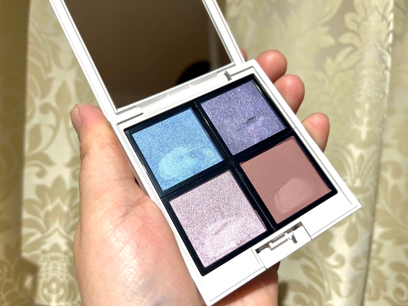 アディクション ザ アイシャドウ マット/ADDICTION/単色アイシャドウを使ったクチコミ(8枚目)