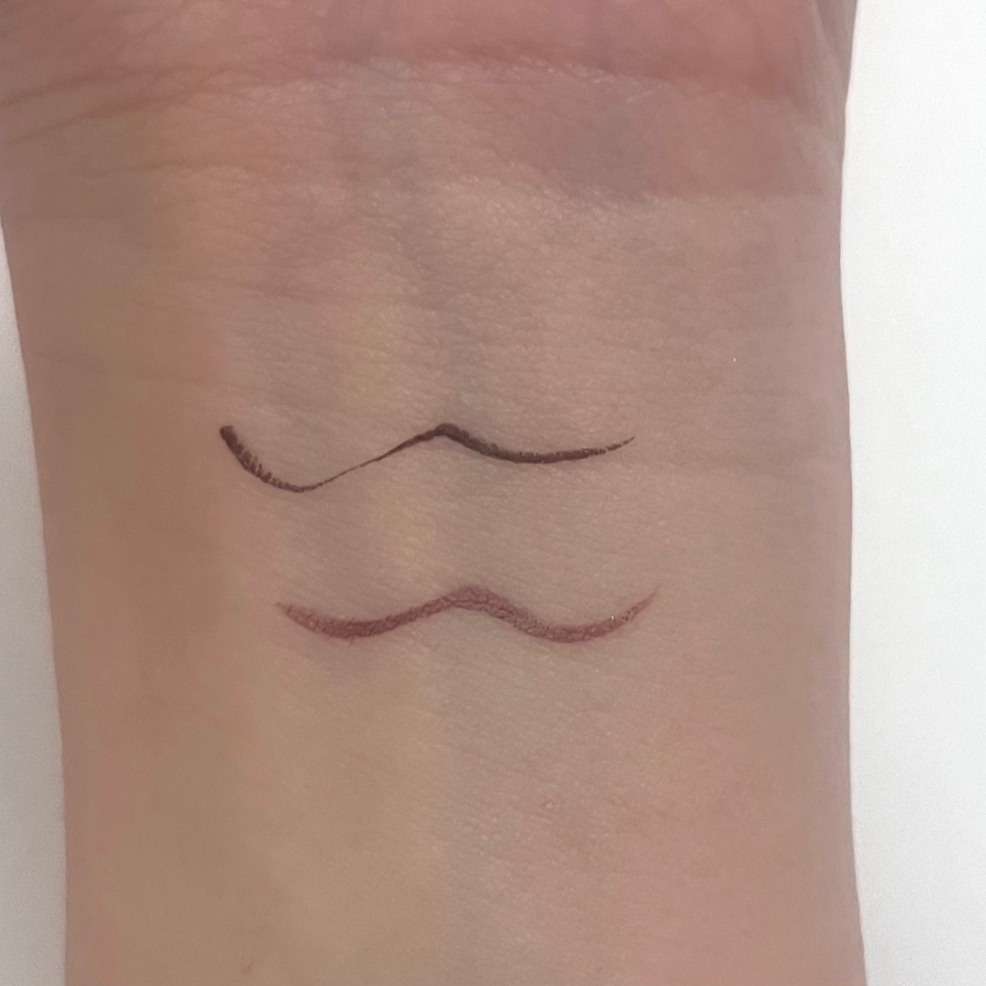 ニュアンスリキッドアイライナー/minum/リキッドアイライナーを使ったクチコミ(3枚目)