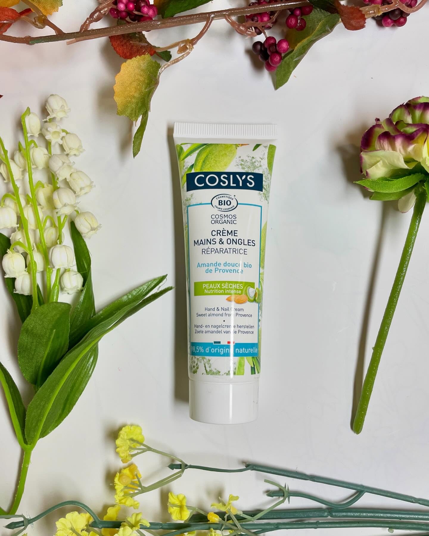 COSLYSネイル&ハンドクリーム スウィートアーモンド/コスリス/ハンドクリームを使ったクチコミ（2枚目）