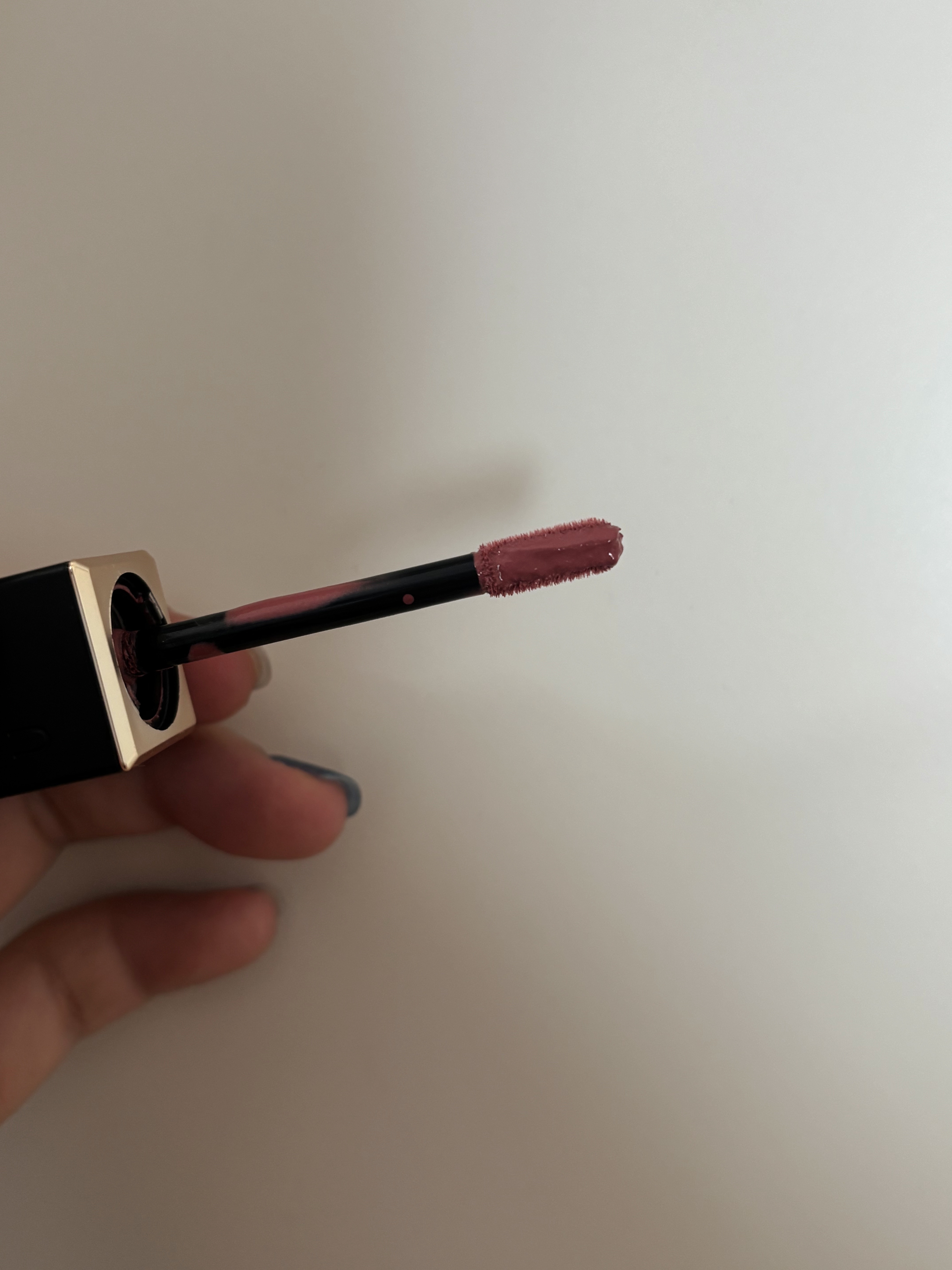 コンフォート リップ フルイド フォグ/SUQQU/口紅を使ったクチコミ（2枚目）