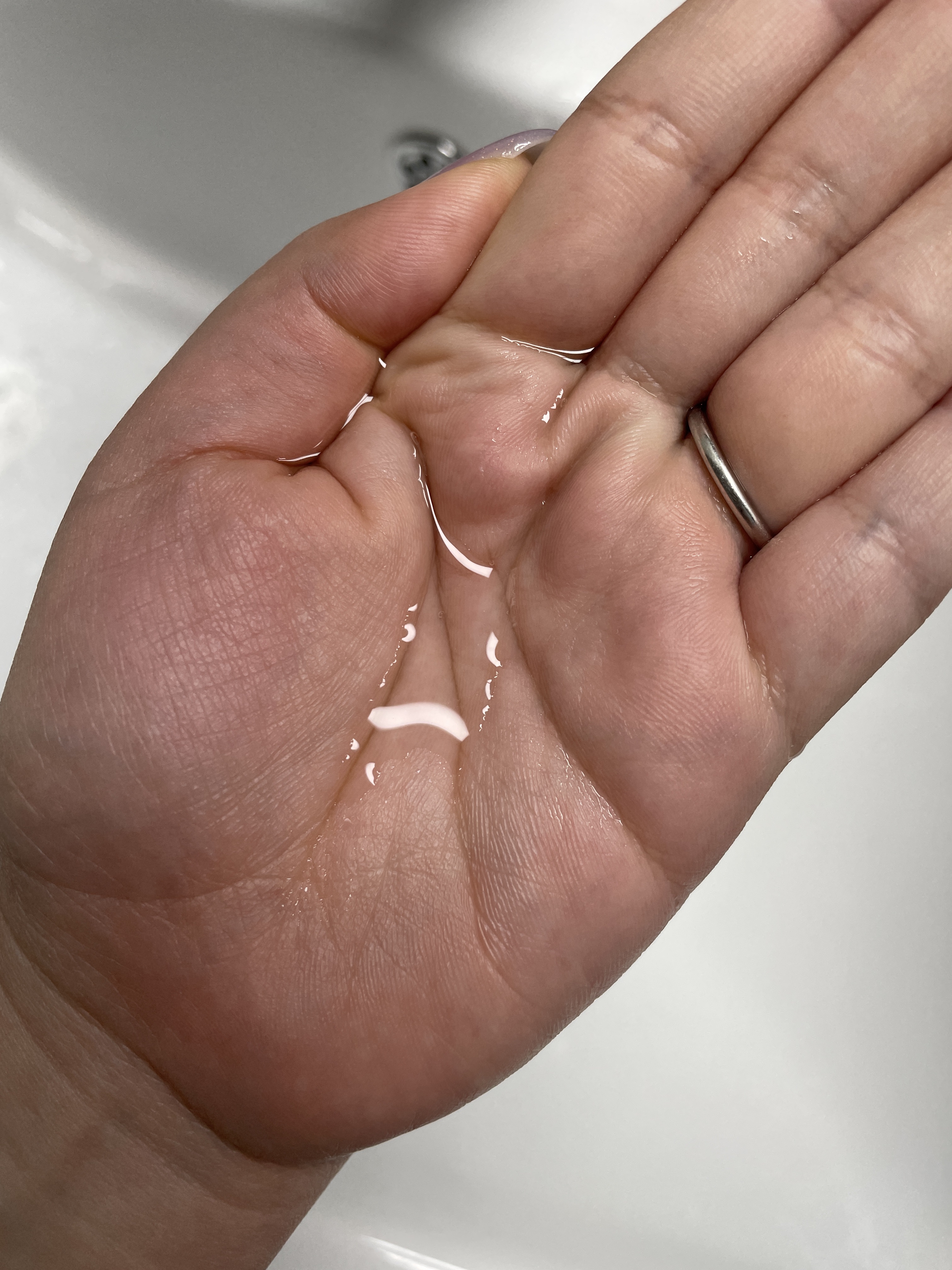 ナイトコラーゲンシャンプーミッドナイトフォレスト/treecell/市販シャンプーを使ったクチコミ（3枚目）