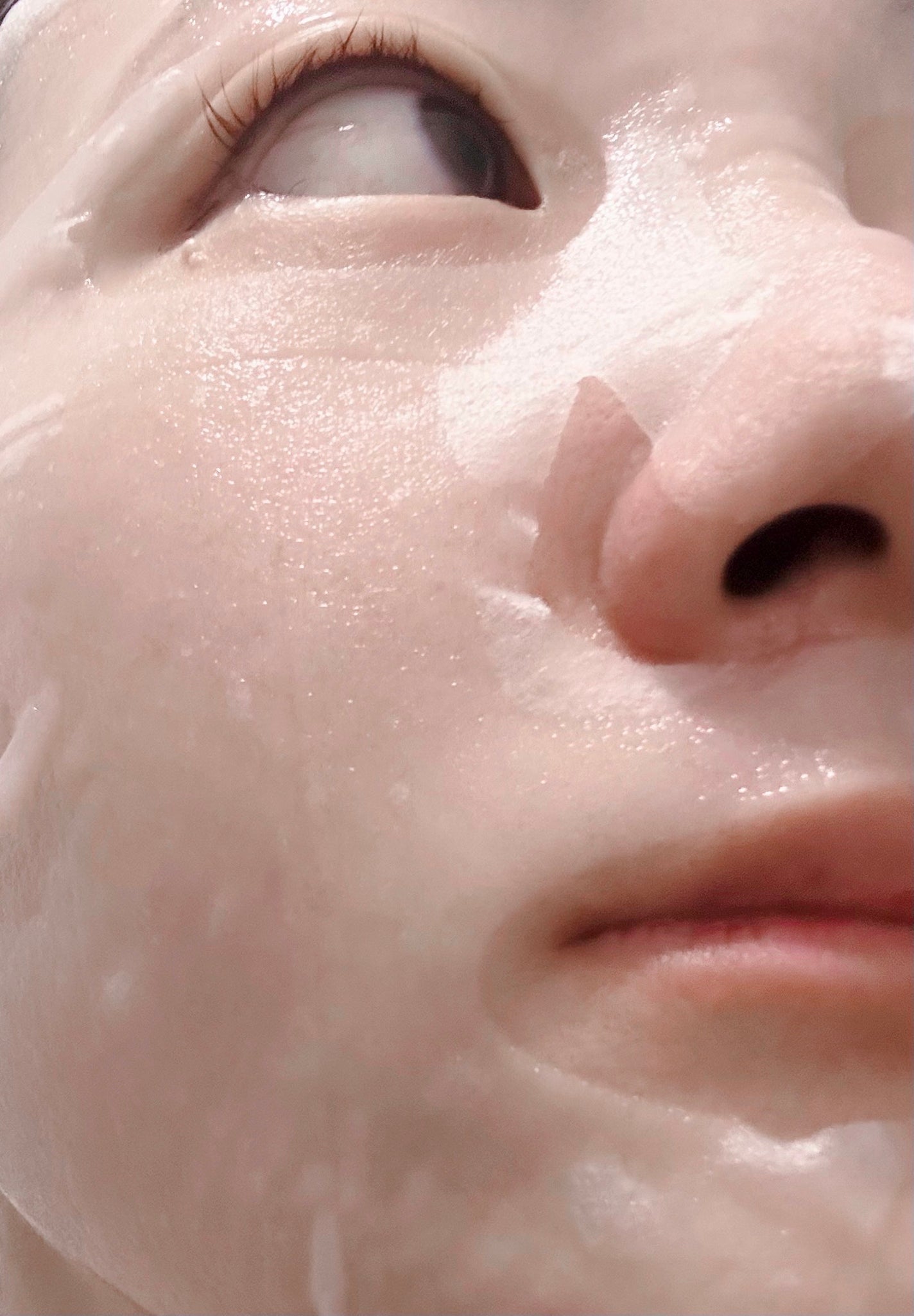 hana on LIPS 「可愛いディズニーコラボ🥹Twoステップマスクで潤い補給🫧🧜♀..」(2枚目)