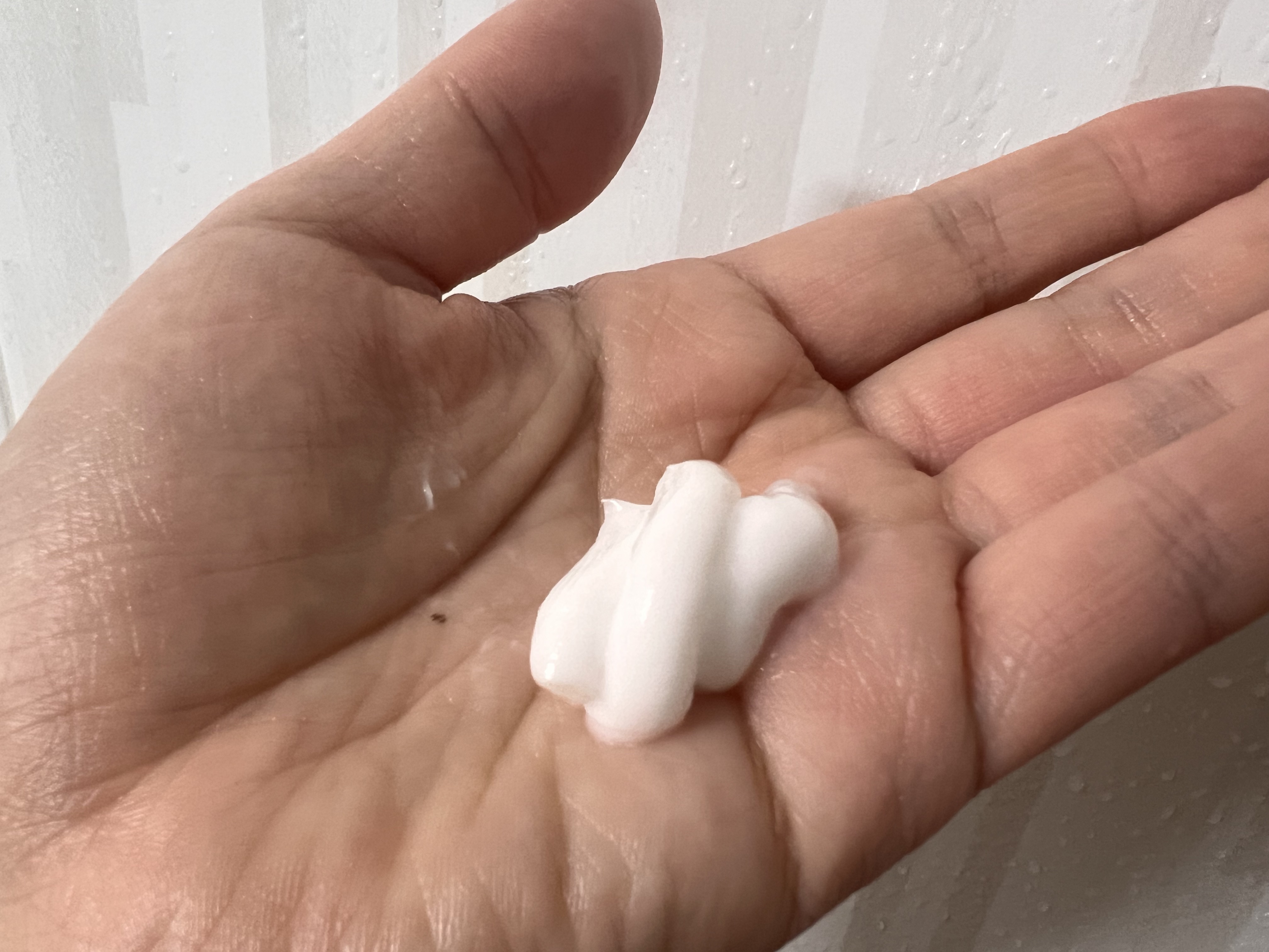 ナイトコラーゲンシャンプーミッドナイトフォレスト/treecell/市販シャンプーを使ったクチコミ（3枚目）