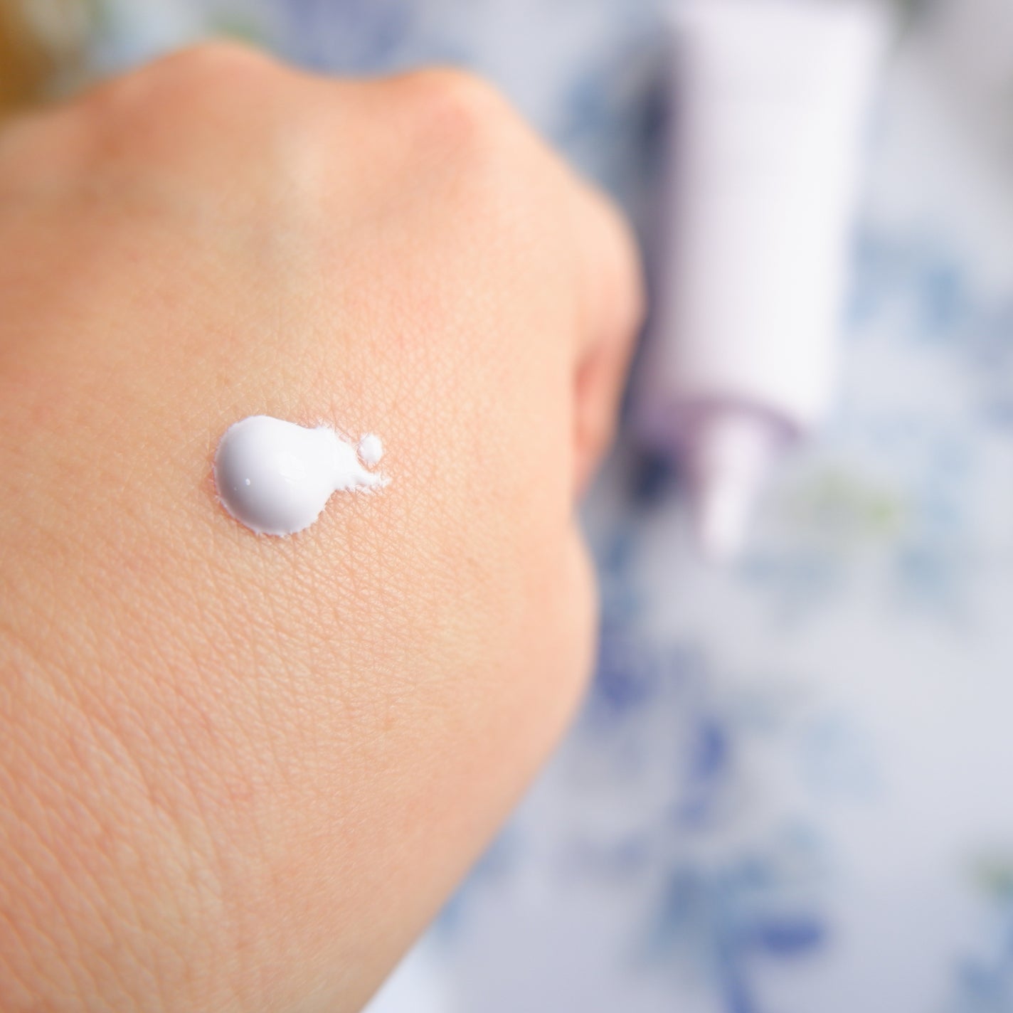 モイストラボ トーンアップ下地/Moist Labo/化粧下地を使ったクチコミ(2枚目)