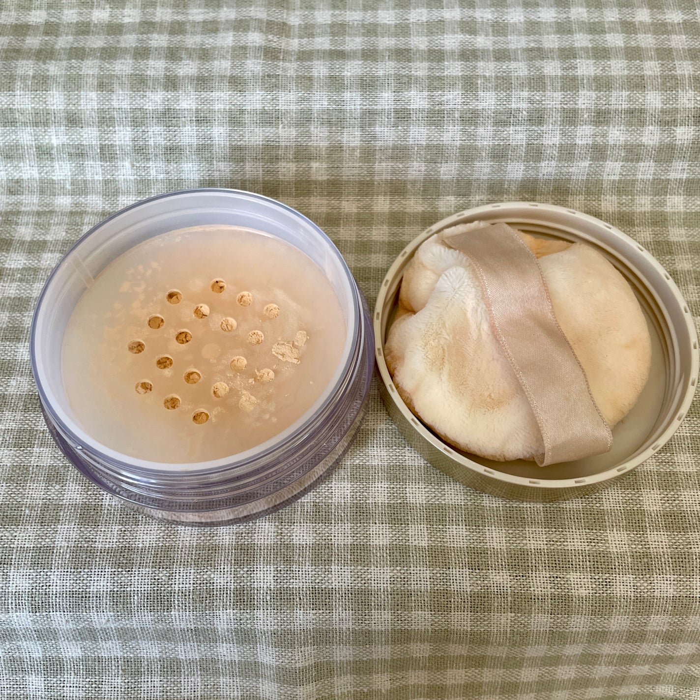 クリア ルーセントパウダー NB/excel/ルースパウダーを使ったクチコミ(3枚目)