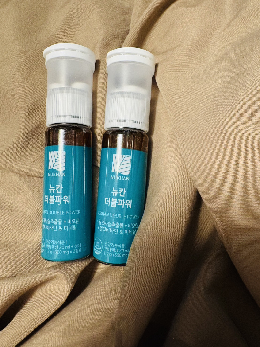 ニューカン ダブルパワー
NUKHAN DOUBLE POWER

1日1本、疲れた時に飲むとさらに良い、吸収が早い液体ビタミンサプリ。

水なしで簡単に16種の栄養成分を摂れるところが気に入ってます。
ミルクシスルという成分が肝臓の健康ま