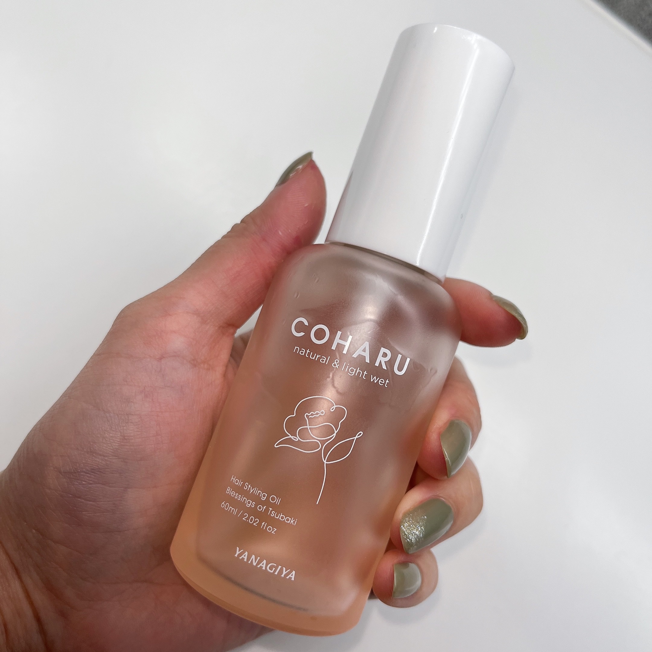 スタイリングオイル<ナチュラル＆ライトウェット>/COHARU/ヘアオイルを使ったクチコミ（2枚目）