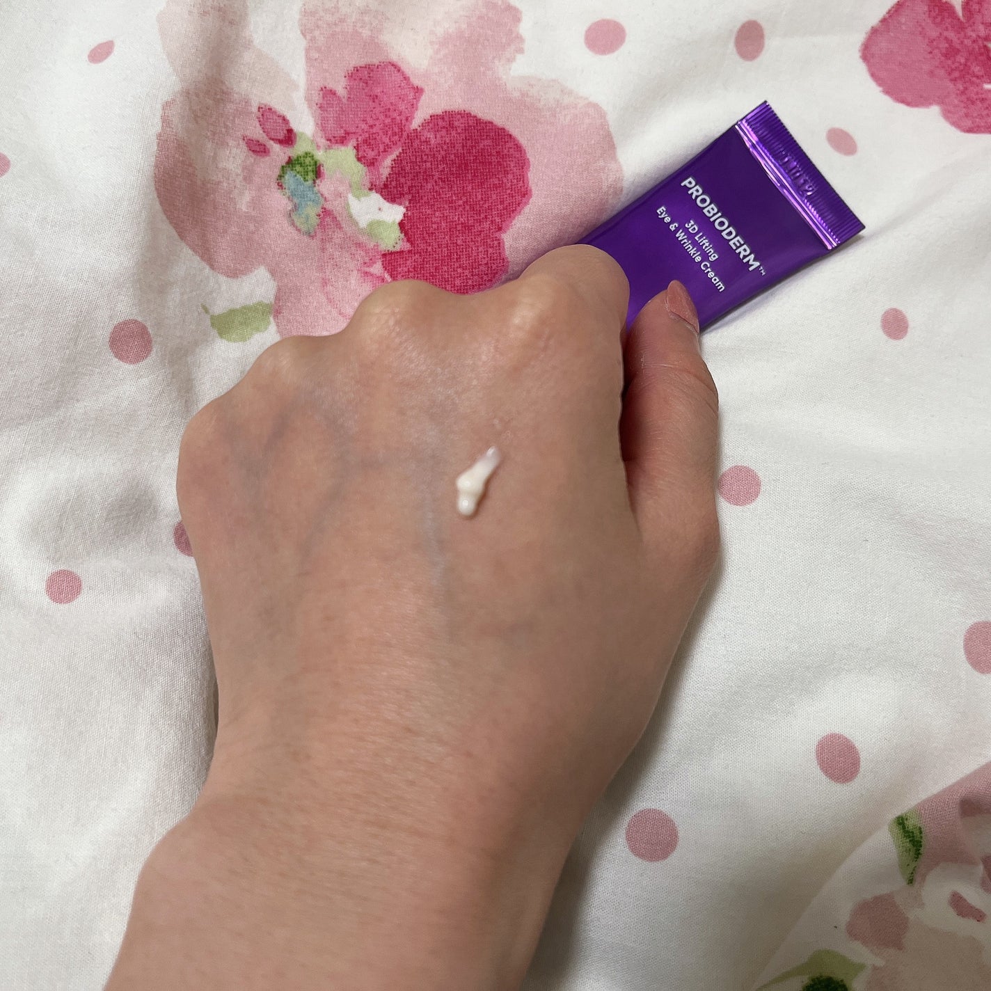 プロバイオダーム リフティング アイリンクルクリーム/BIOHEAL BOH/アイケア・アイクリームを使ったクチコミ(4枚目)