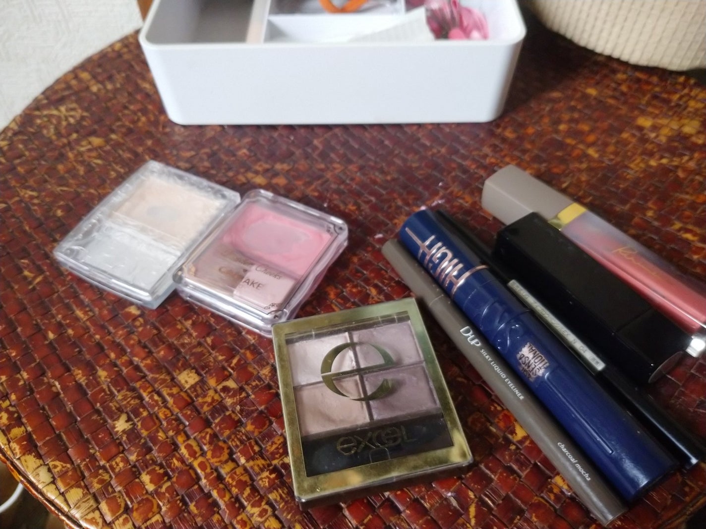 スキニーリッチシャドウ/excel/アイシャドウパレットを使ったクチコミ(2枚目)