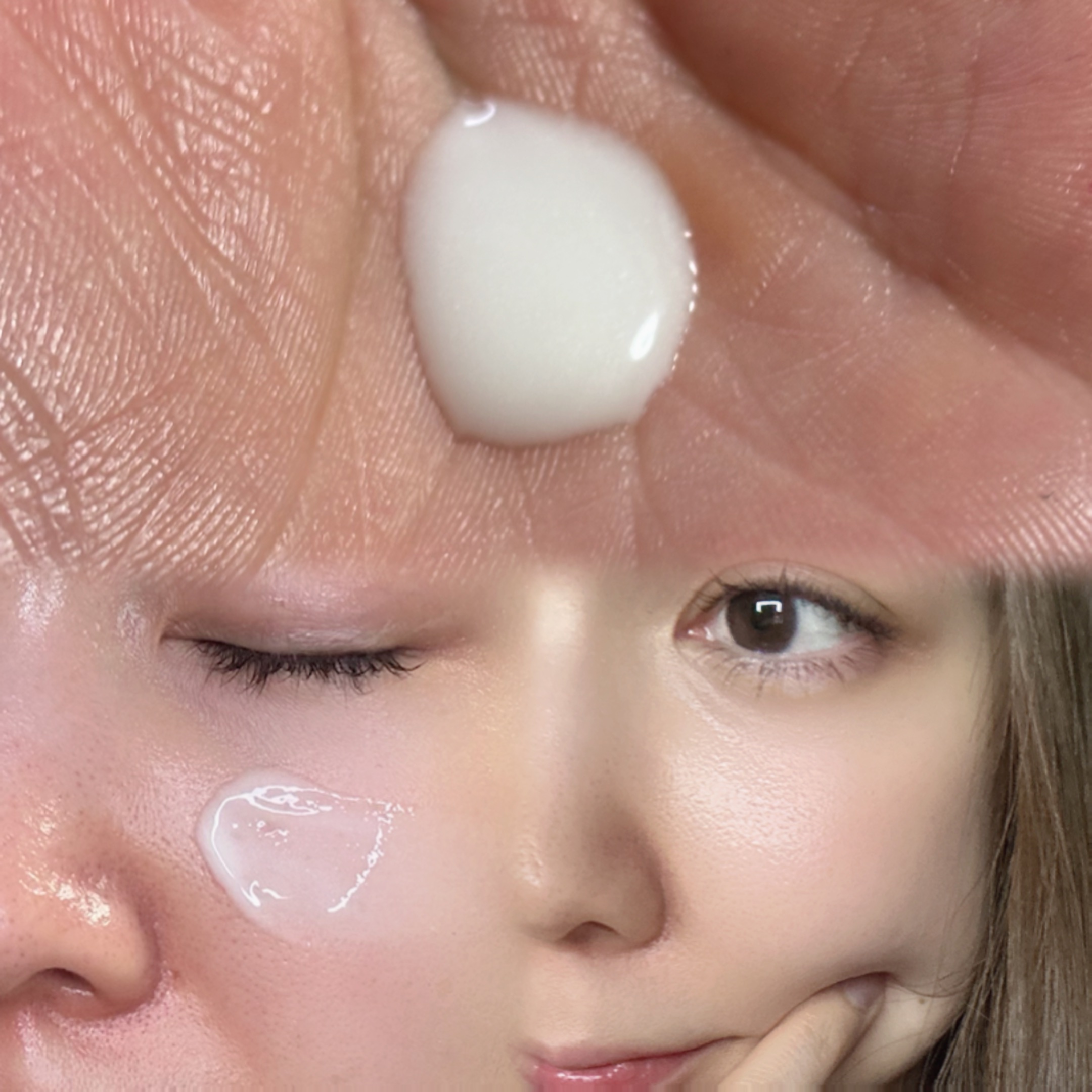 SK-II ジェノプティクス インフィニットオーラ エッセンス〈医薬部外品〉 /SK-II/美容液を使ったクチコミ（3枚目）