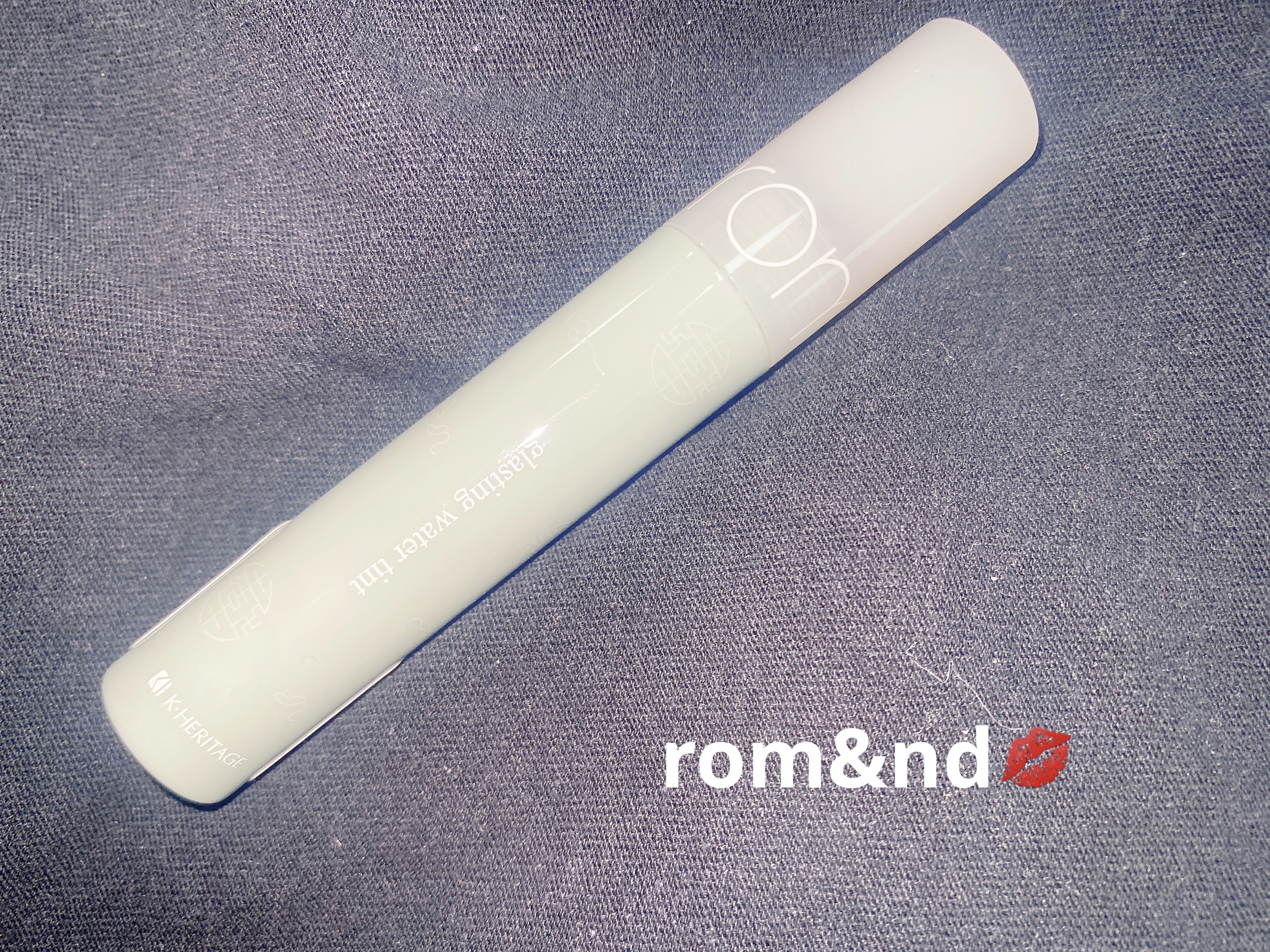 グラスティングウォーターティント 韓服エディション #11 pumpkin brown/rom&nd/リップティントを使ったクチコミ（1枚目）