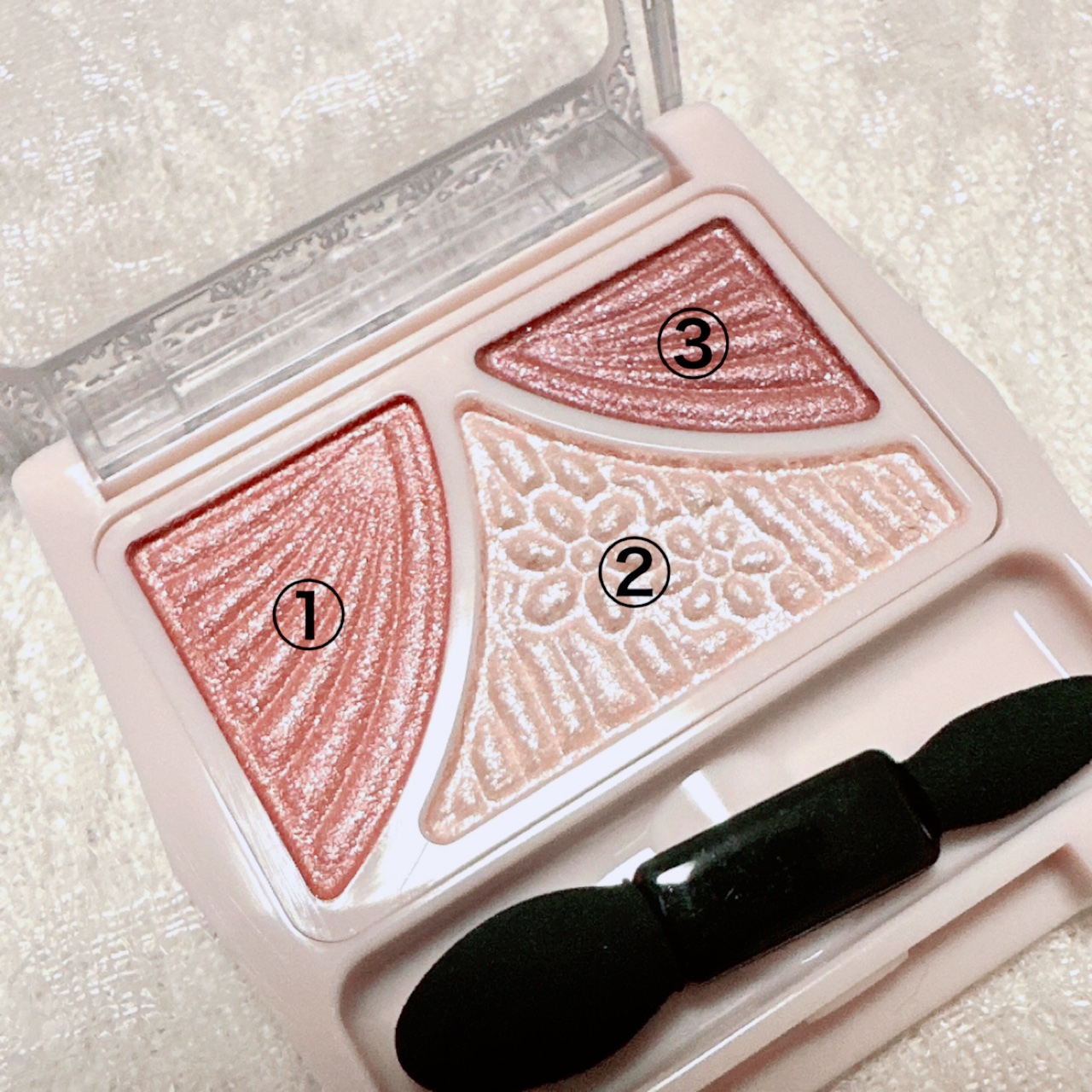 ジューシーピュアアイズ/キャンメイク/アイシャドウパレットを使ったクチコミ（2枚目）