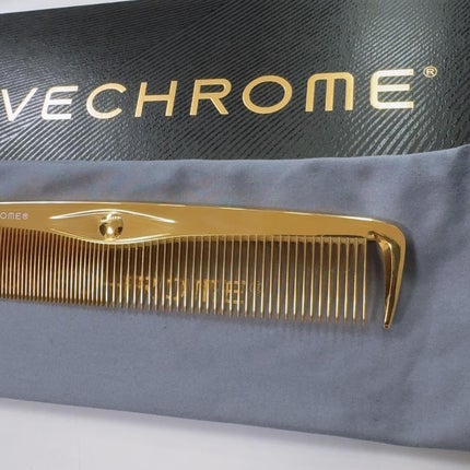 ヘアメイクみどり【YouTube】 on LIPS 「私の弟からのpresent🎁姉に良い仕事をしてほしいとプレゼン..」(4枚目)