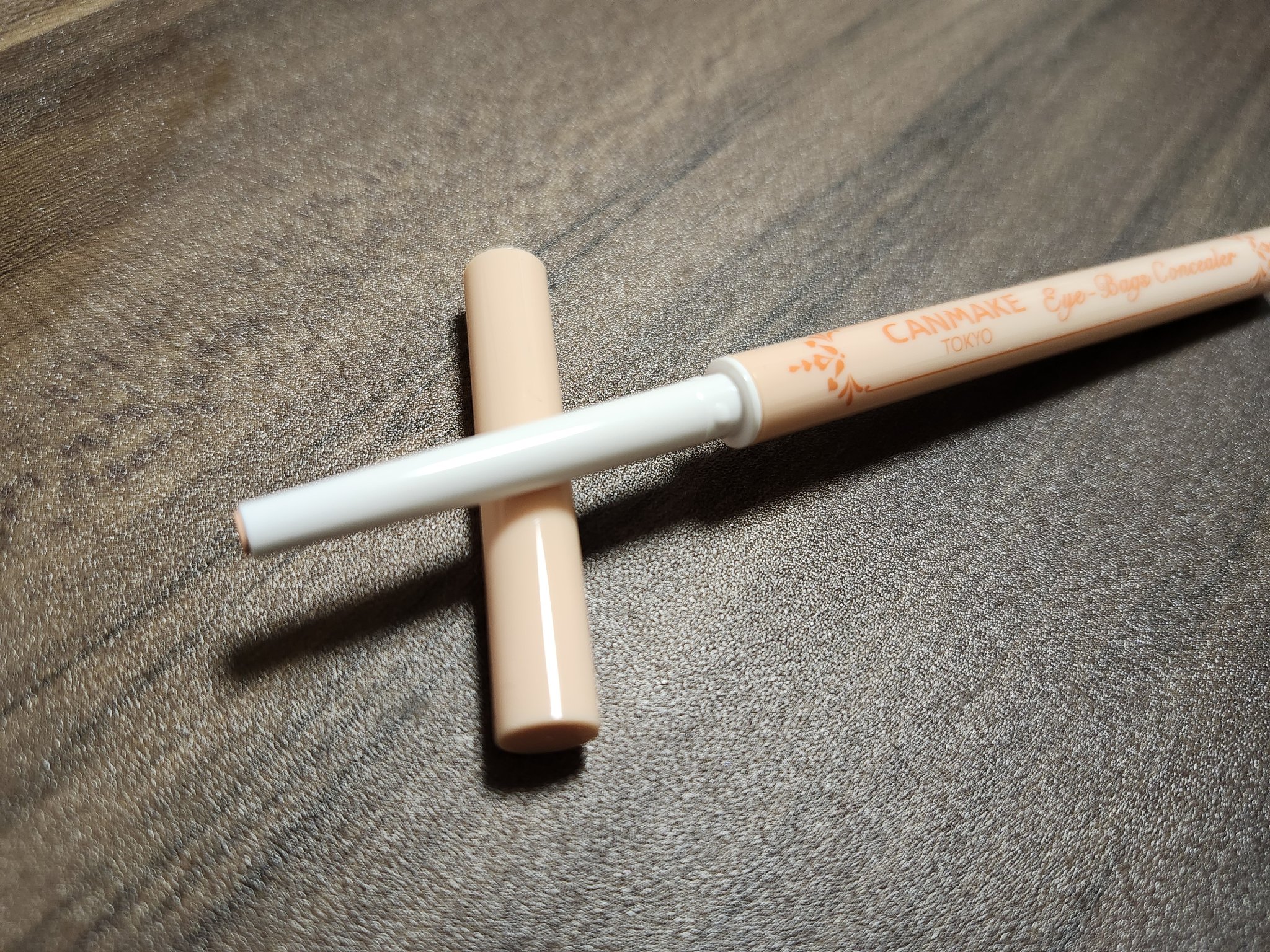 アイバッグコンシーラー/キャンメイク/ペンシルコンシーラーを使ったクチコミ（2枚目）