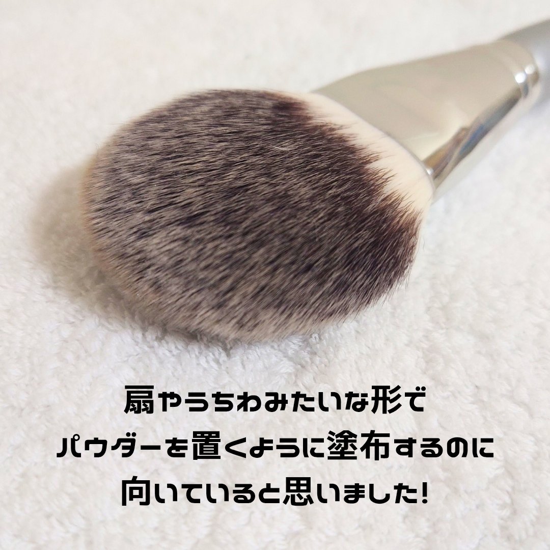 パウダーファンブラシ/ロージーローザ/メイクブラシを使ったクチコミ（2枚目）