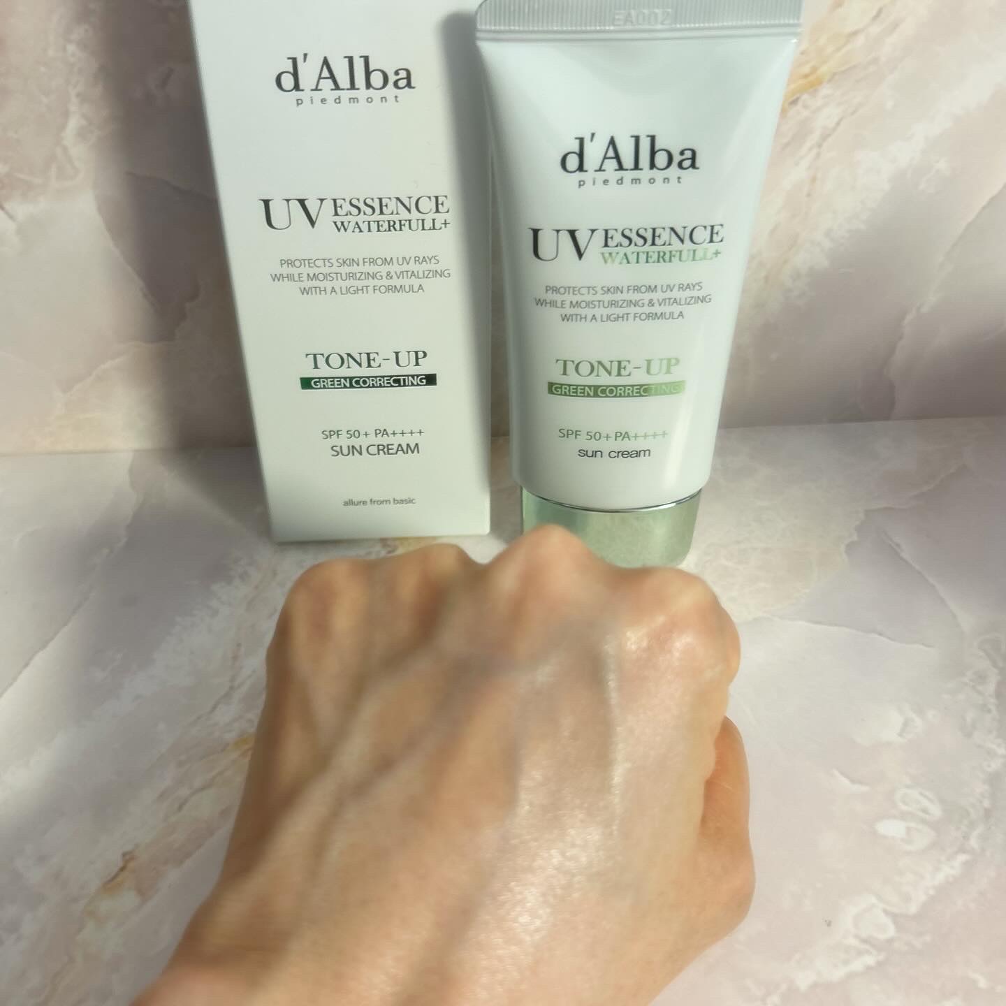 クリーンティーツリーリポソームトーンアップサンクリーム（グリーン）/ダルバ/日焼け止めクリームを使ったクチコミ（3枚目）